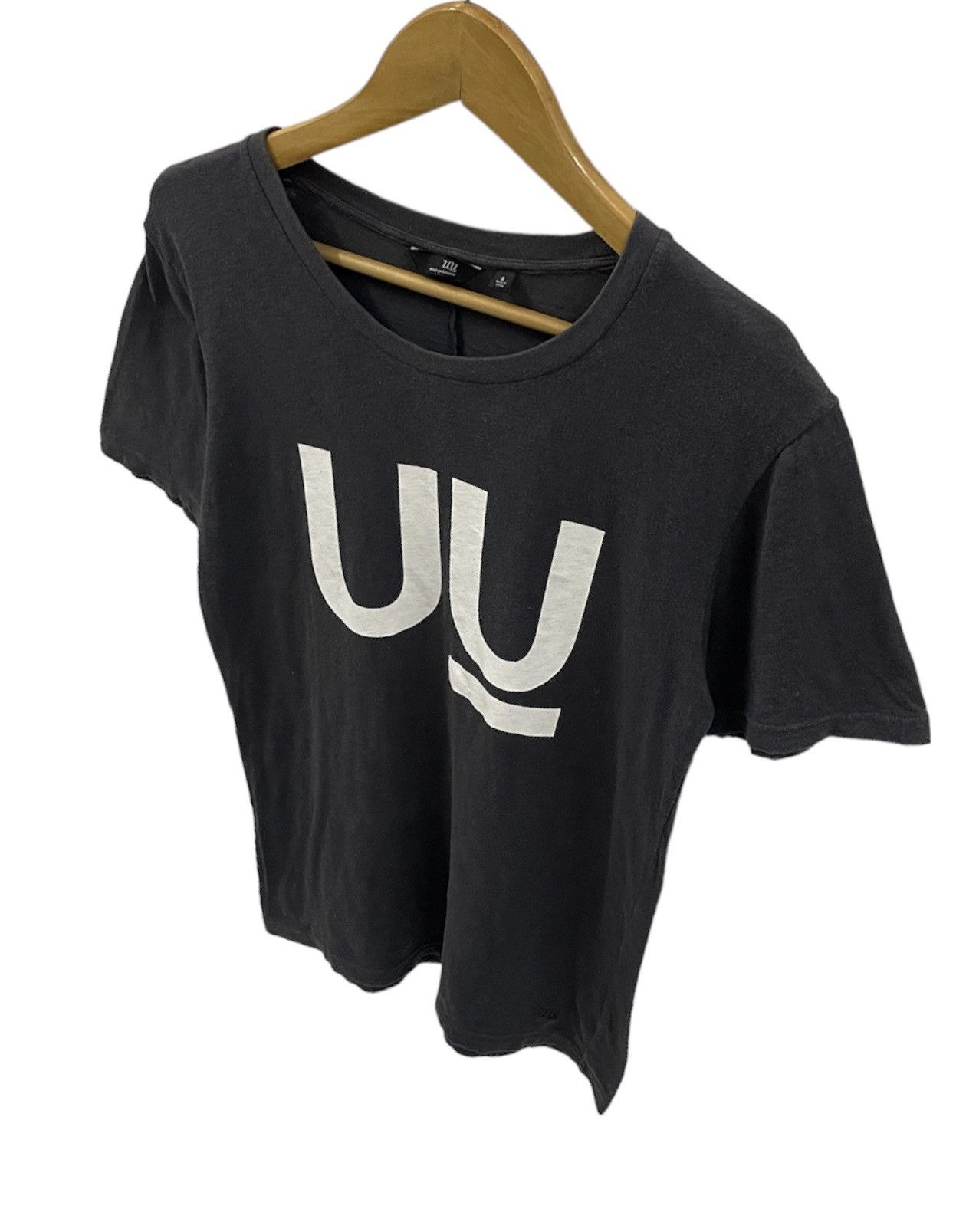 Jun Takahashi Uniqlo Undercover UU Tshirt Size US XS / EU 42 / 0 - 3 Thumbnail