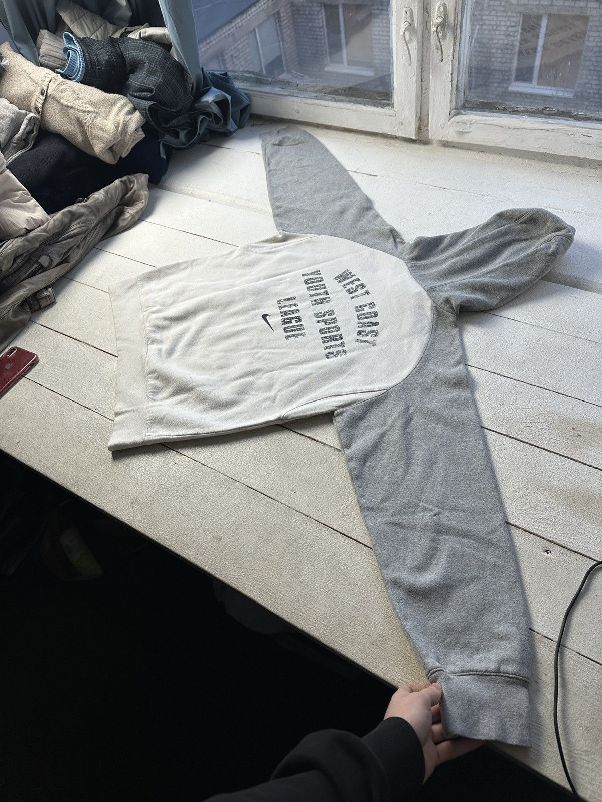 Nike 🚨Nike Y2K White BOXY Hoodie RARE Vintage Skategang Drill Size US S / EU 44-46 / 1 - 9 Thumbnail