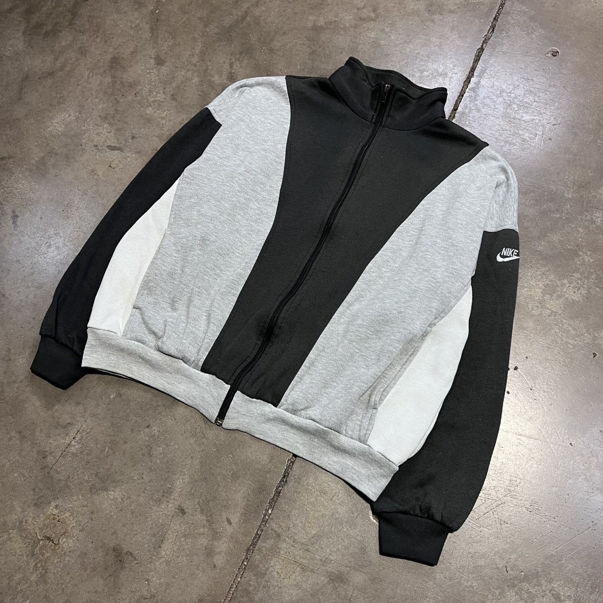 Nike × Vintage Vintage 80s Nike Zip Up Sweatshirt Track Jacket Mini Swoosh Size US XL / EU 56 / 4 - 2 Thumbnail
