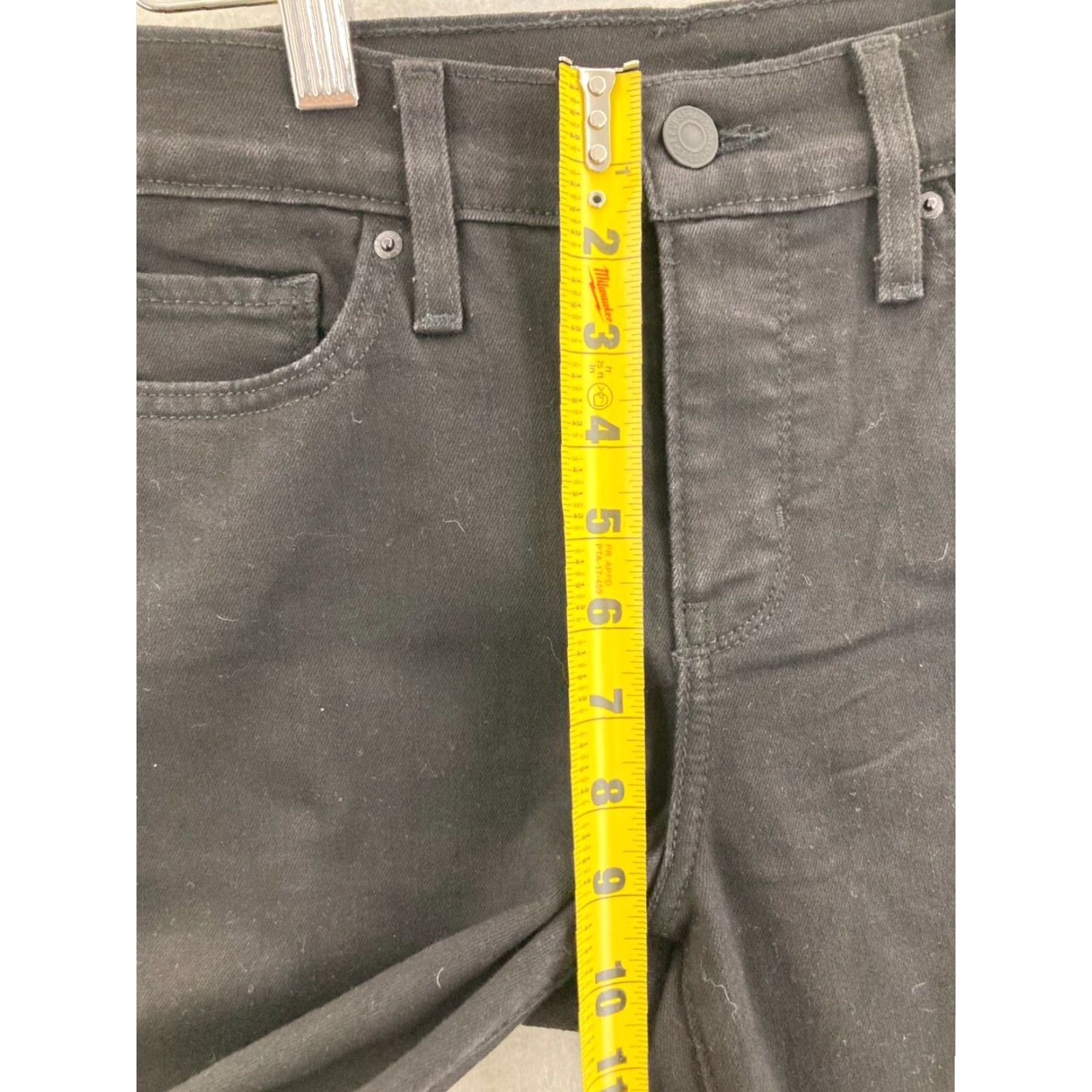 Levi's LEVI'S Levi Strauss Jeans Womens Skinny 30x29 Black Denim Stretch Mid Rise 5-Pocket Regular Clothing Men? Size 30" / US 8 / IT 44 - 4 Thumbnail