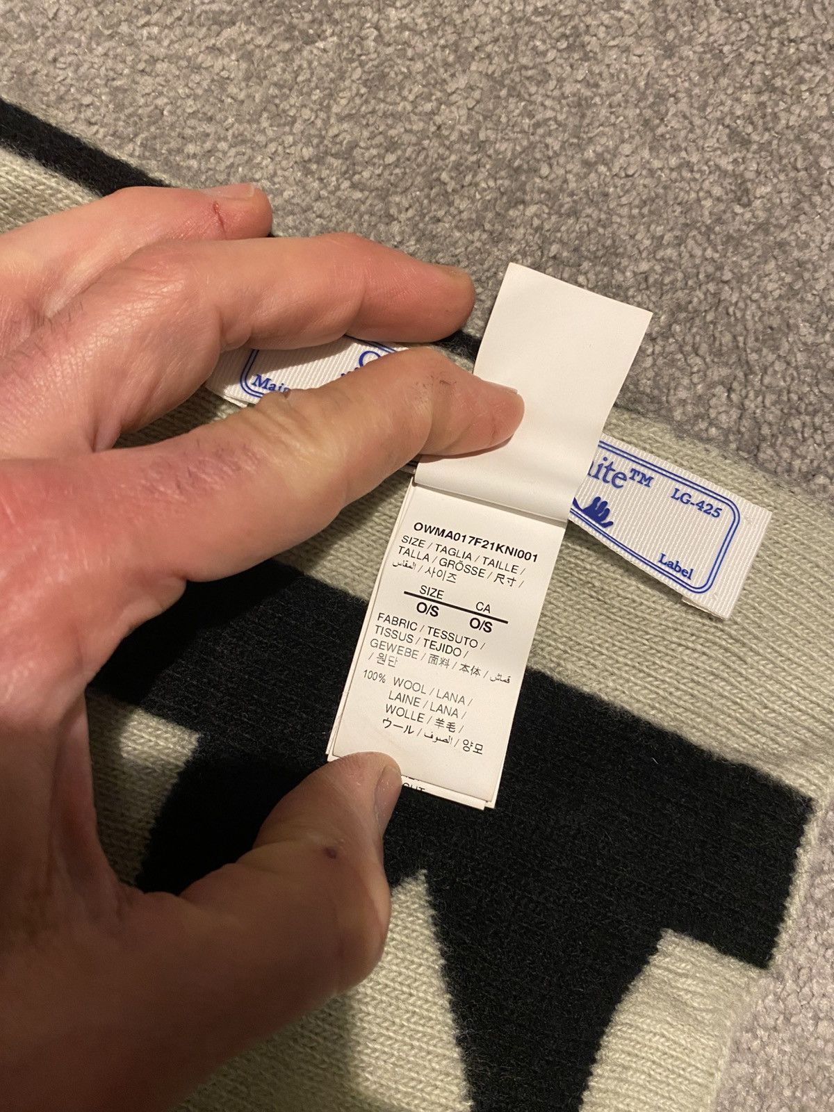 Off-White Face scarf Size ONE SIZE - 6 Thumbnail