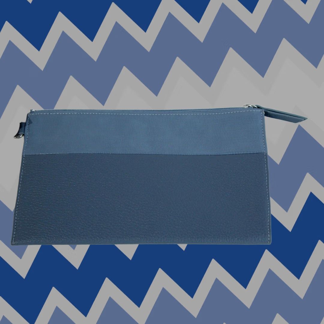 Vintage Chicos Women's Faux Leather Pull Tie Zipper Wristlet Blue One Size Size ONE SIZE - 1 Thumbnail