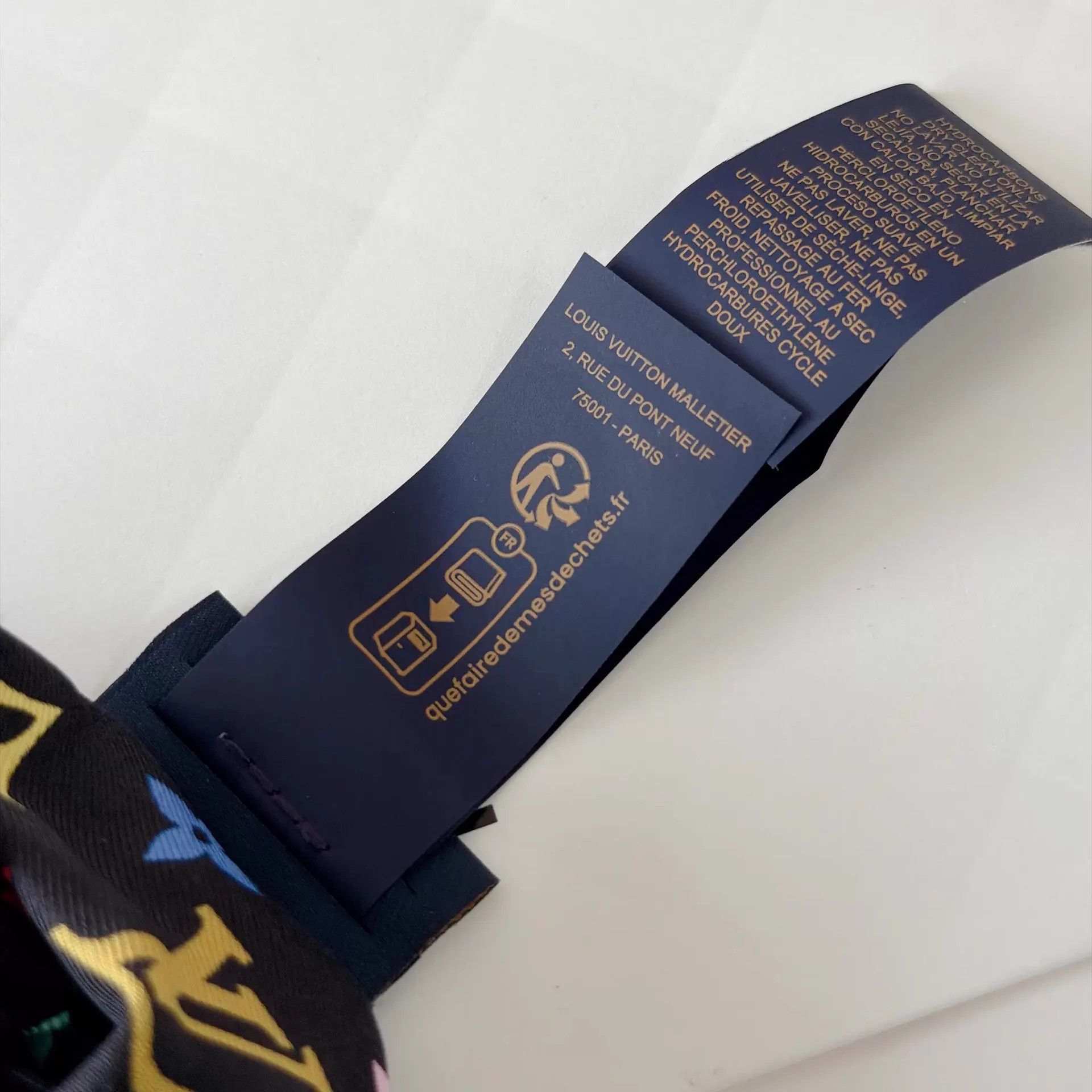 Louis Vuitton LV x Takashi Murakami Hair Tie Size ONE SIZE - 8 Thumbnail