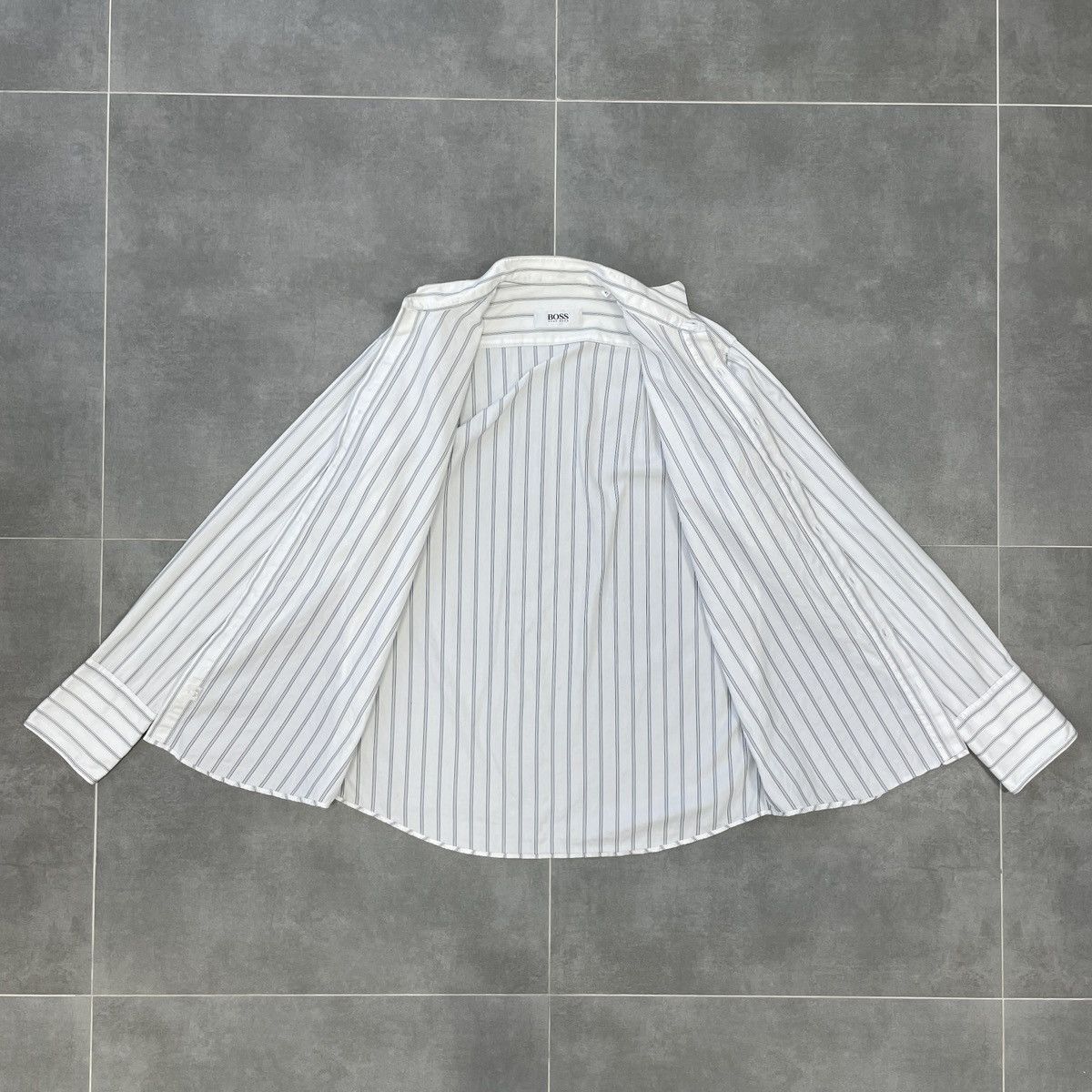 Hugo Boss Hugo Boss Wing Collar French Cuffs Button Shirt Size 41 Size US L / EU 52-54 / 3 - 12 Thumbnail