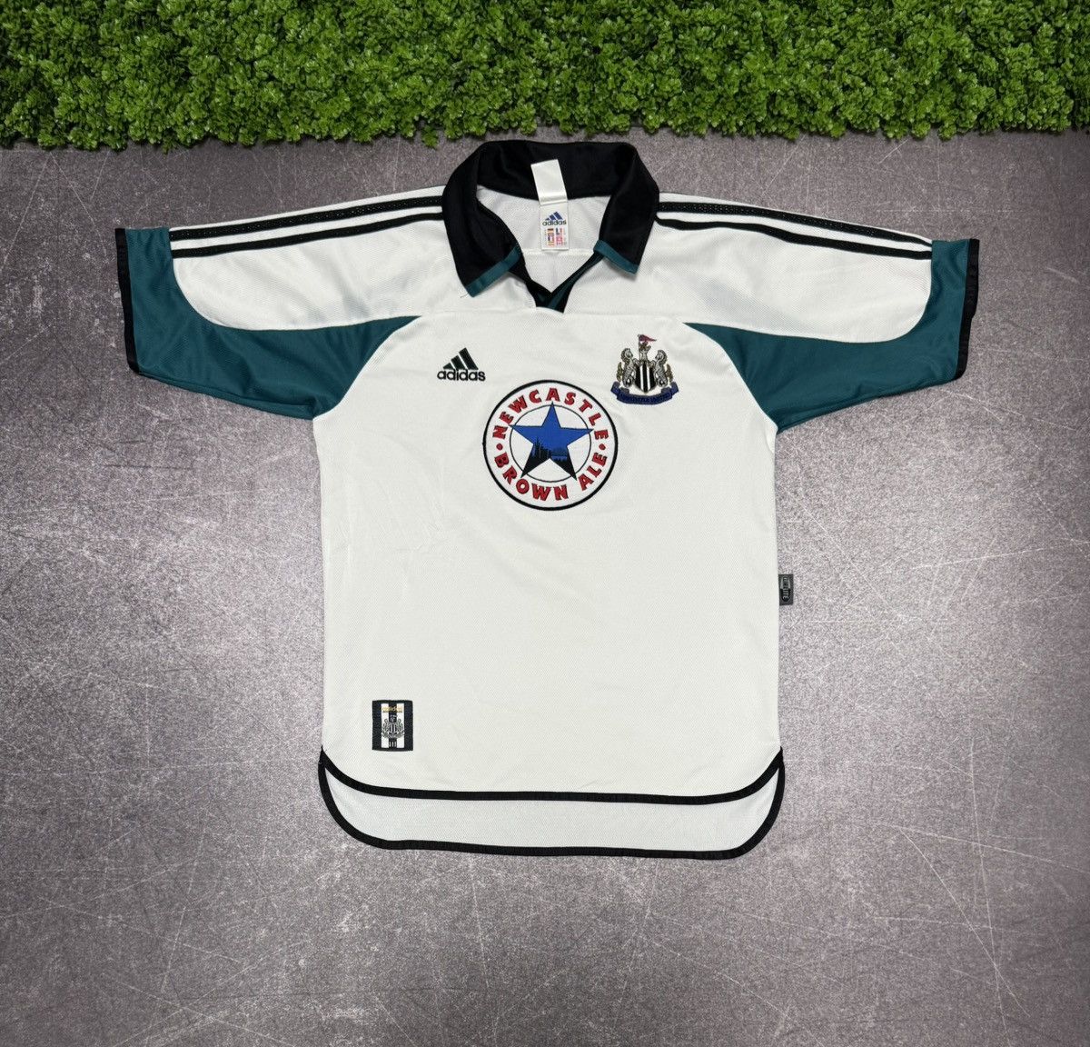 Adidas Newcastle United 1999/2000 Home Vintage Jersey Blokecore Size US S / EU 44-46 / 1 - 1 Thumbnail