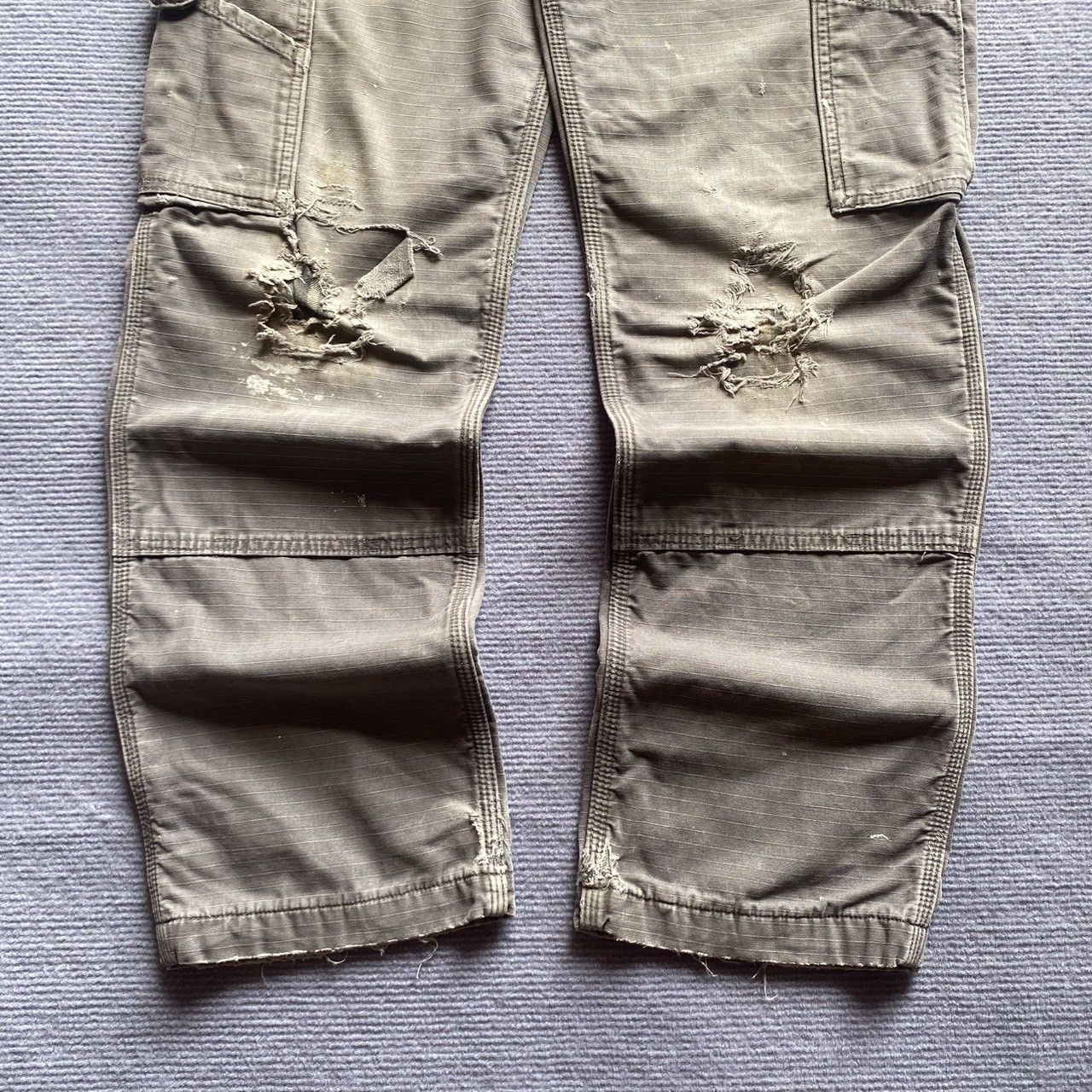 Carhartt × Vintage (34x30) Crazy Faded 90s Carhartt Style Cargo Pants Size US 36 / EU 52 - 3 Thumbnail
