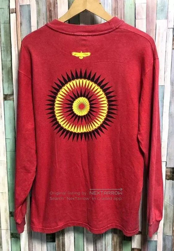 Vintage Vintage 90s Red Long Sleeve T-Shirt. Size US M / EU 48-50 / 2 - 1 Thumbnail
