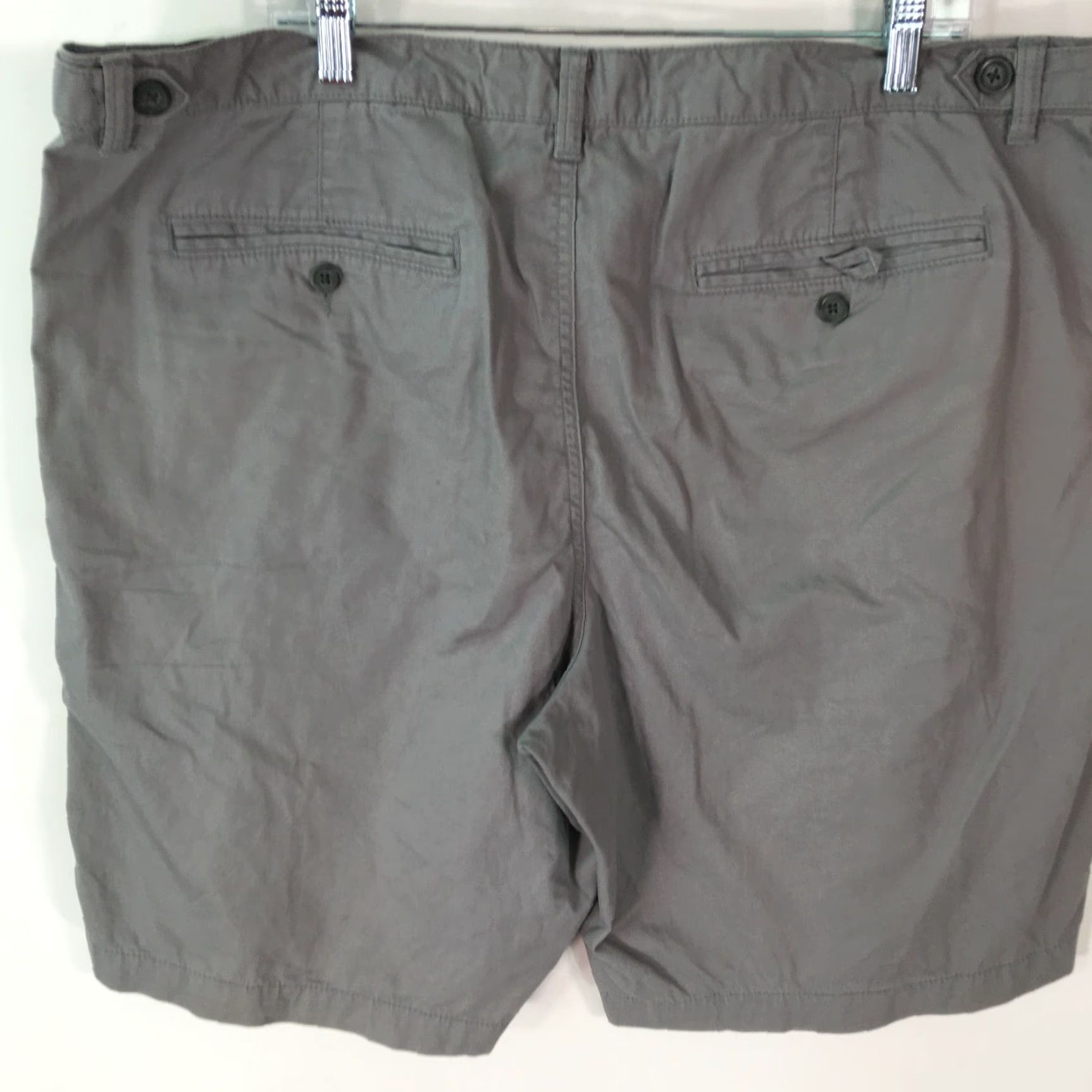 Vintage Marc Anthony Mens Shorts Chino Casual Gray Size 40 Regular Mid Rise 9 in Inseam 40 Size US 40 / EU 56 - 2 Thumbnail