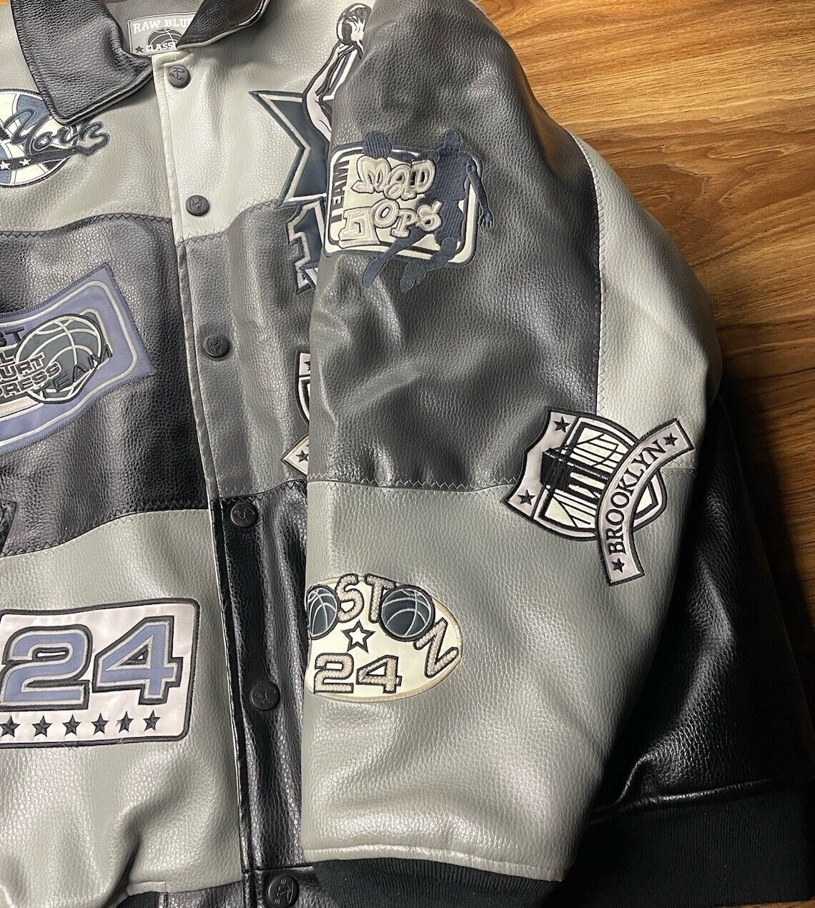 NBA × Vintage Raw Blue CLASSICS Bomber Jacket XL Men's 90's NBA NHL RARE Size US XL / EU 56 / 4 - 2 Thumbnail