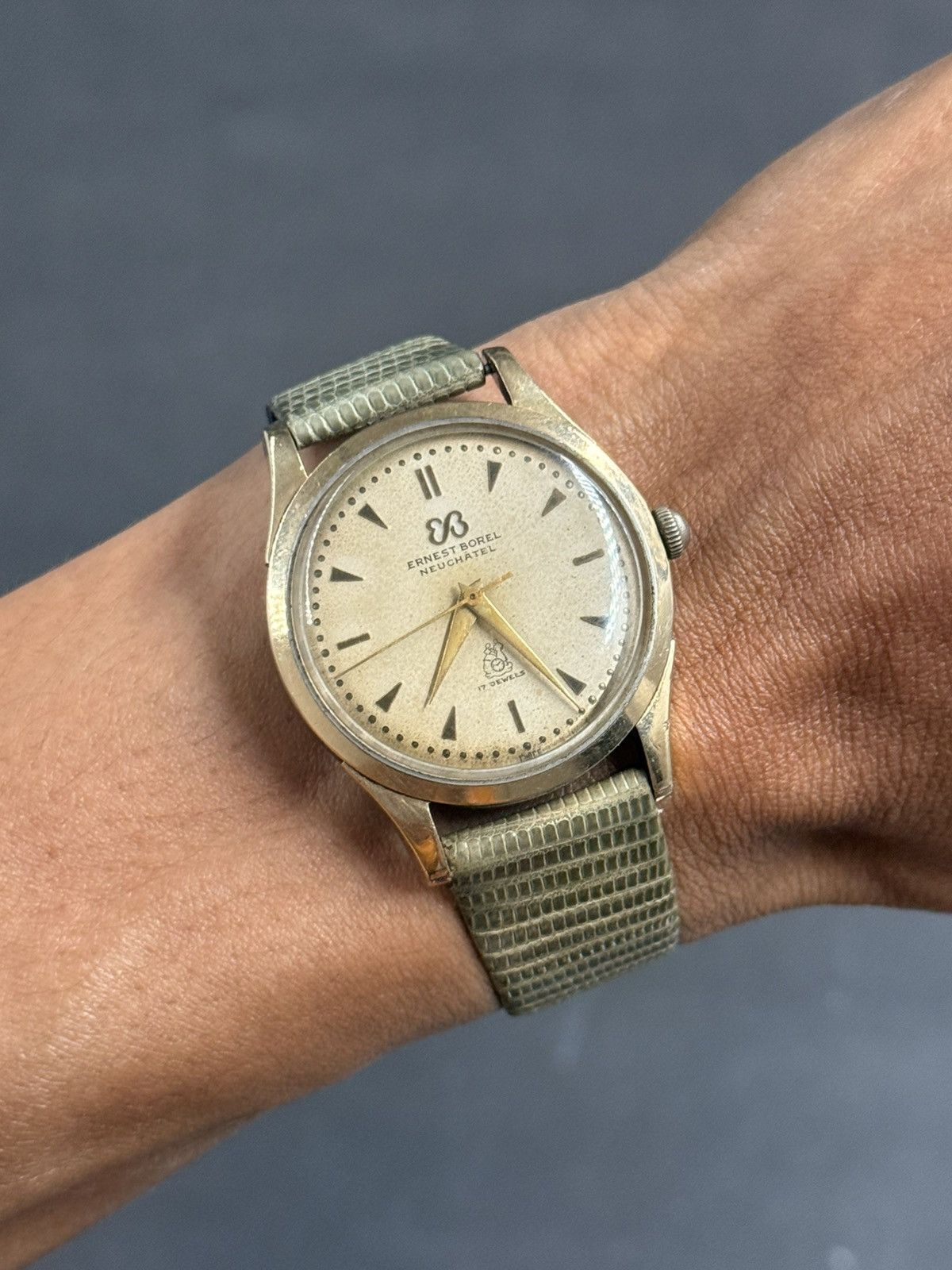 Vintage Vintage ERNEST BOREL NEUCHATEL Manual-Wind GOLD CAP Watch Size ONE SIZE - 2 Thumbnail