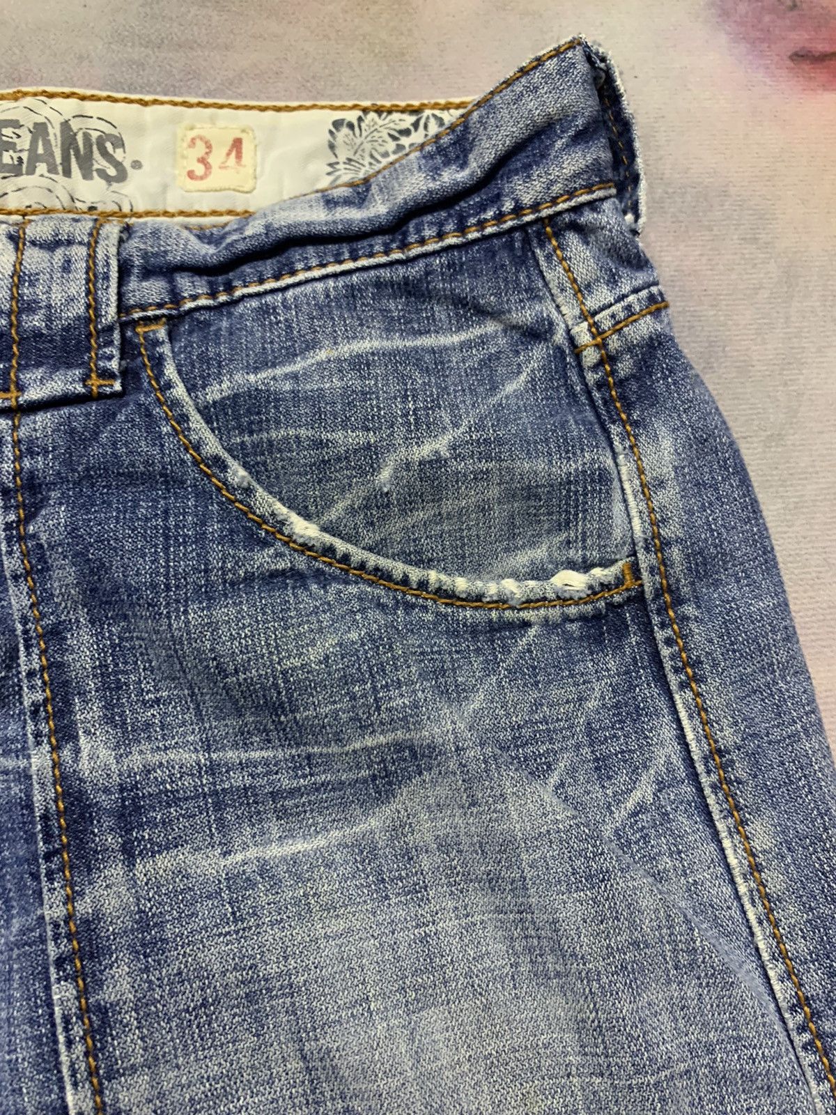 Guess × Hysteric Glamour × Japanese Brand Flare Vintage Guess Jeans Washed Denim Size US 33 - 9 Thumbnail