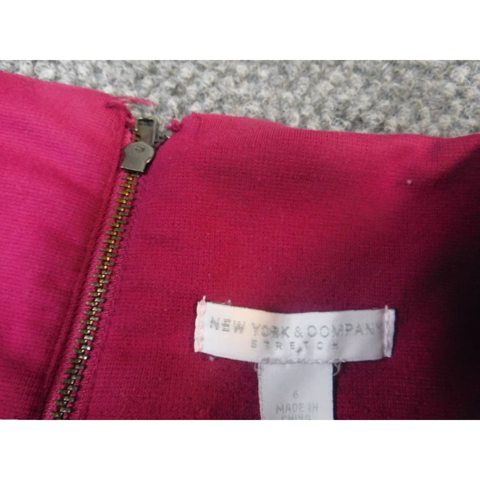 Vintage New York and Company Skirt Womens 6 Pink Zip Knee Length A-Line Solid 100% Polyester Zip Women's Casual Vintage No Size 28" / US 6 / IT 42 - 7 Thumbnail