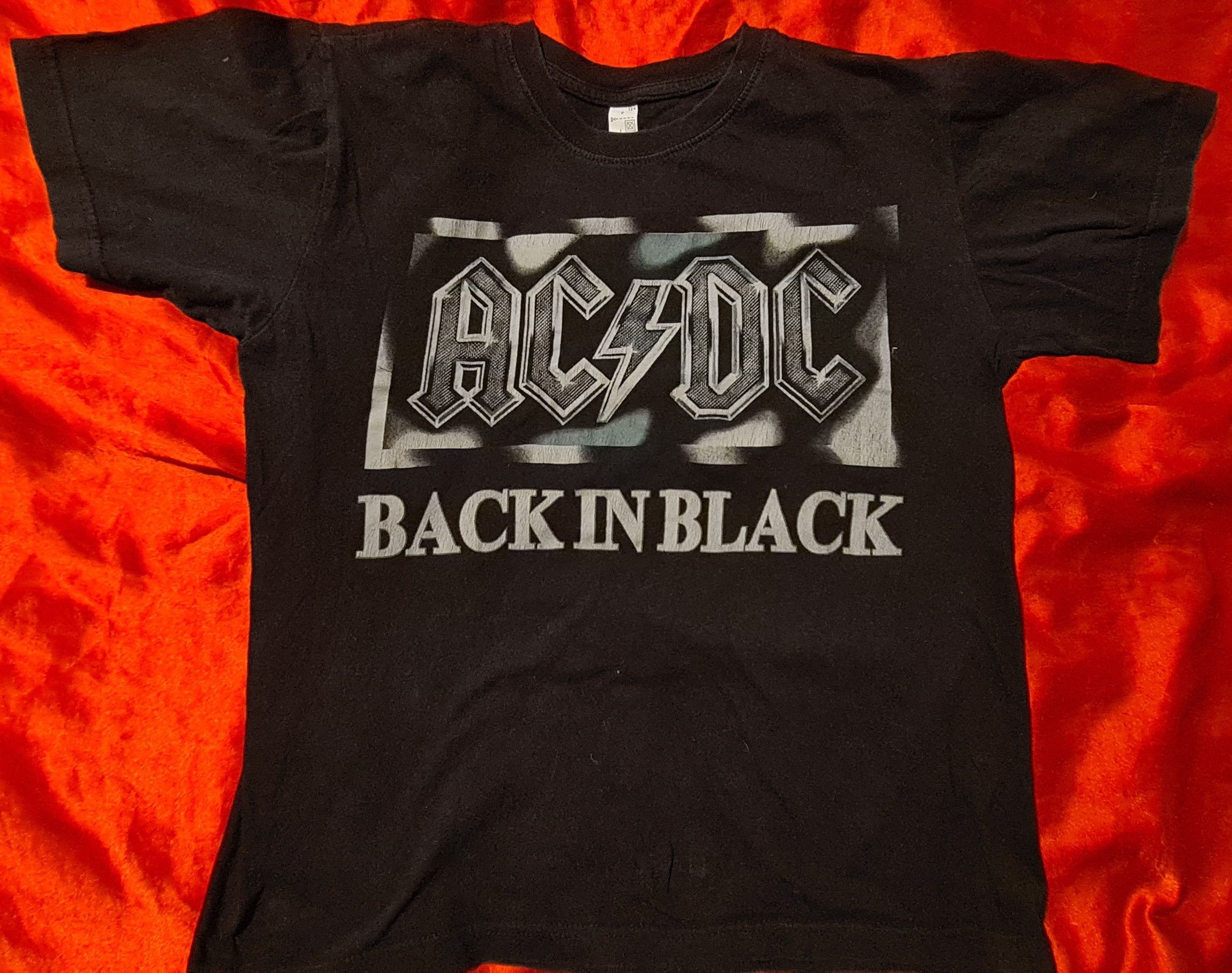 Other AC/DC Back In Black shirt Size US S / EU 44-46 / 1 - 1 Preview