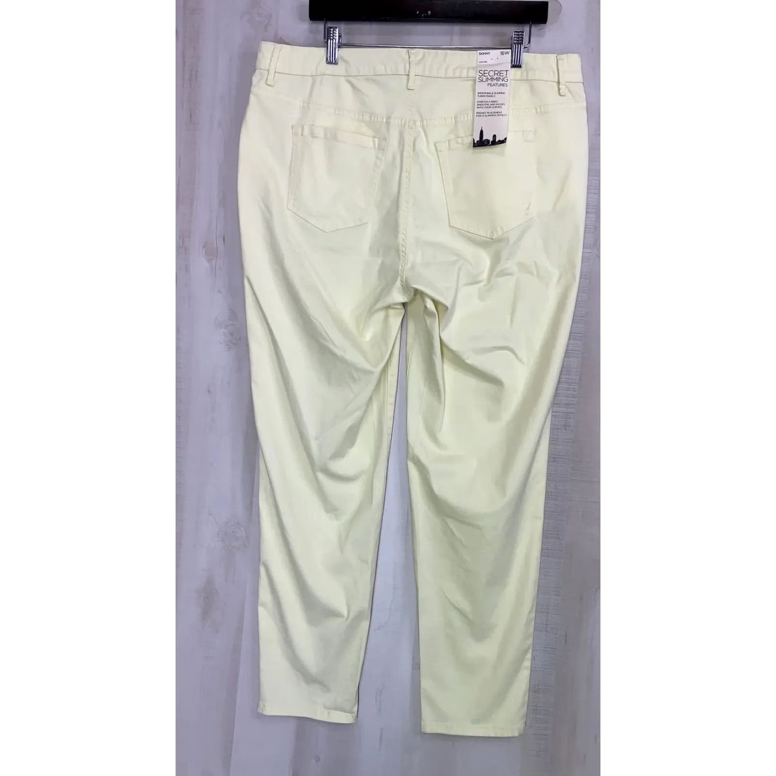 Jones New York Jones New York Jeans Secret Slimming Low Rise Skinny Womens 16w Yellow Pants NWT Size 38" / US 16 / IT 52 - 7 Thumbnail