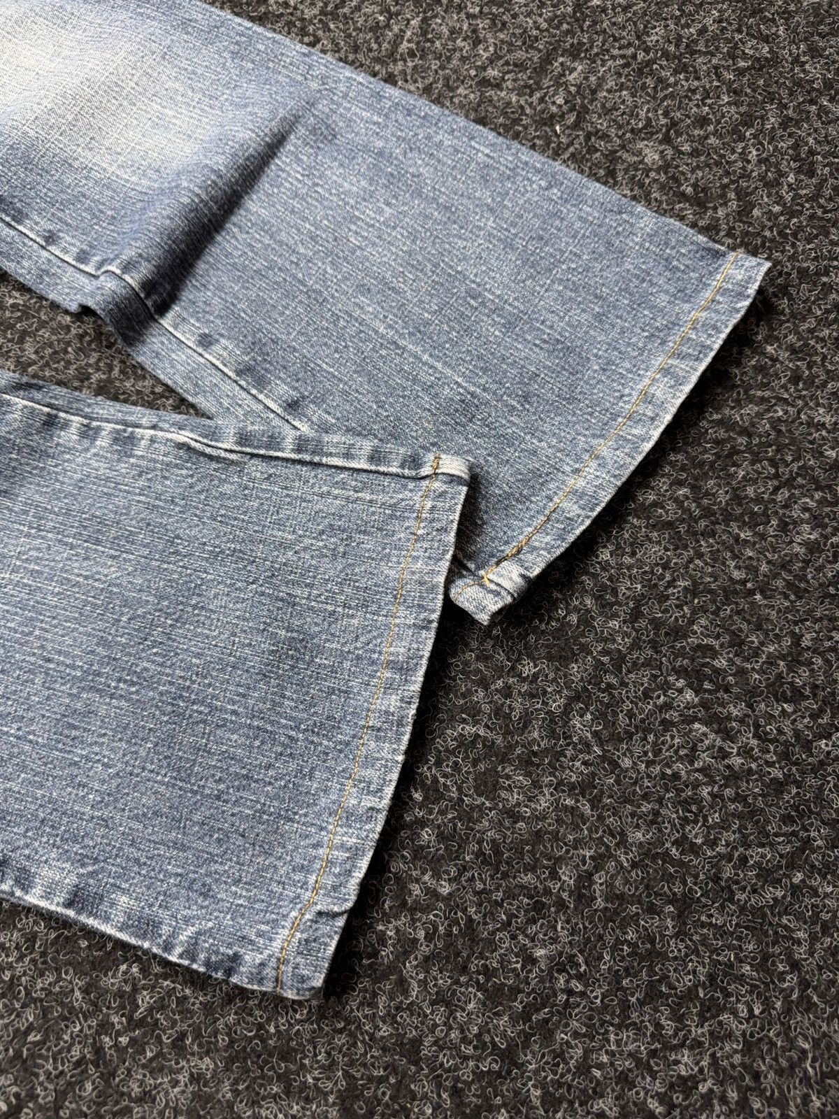 Lee Archive 90s Retro Lee Japan Y2K Flare Denim Jeans Low Rise Size 28" / US 6 / IT 42 - 3 Thumbnail