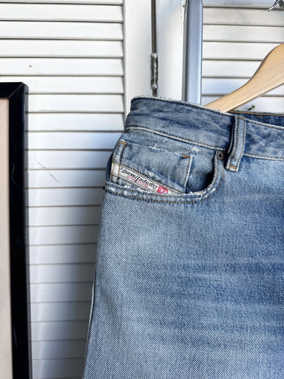 Diesel DIESEL D-Rekiv-Z Washed Distressed Jeans Ripped Denim 09C90 Size US 30 / EU 46 - 12 Thumbnail