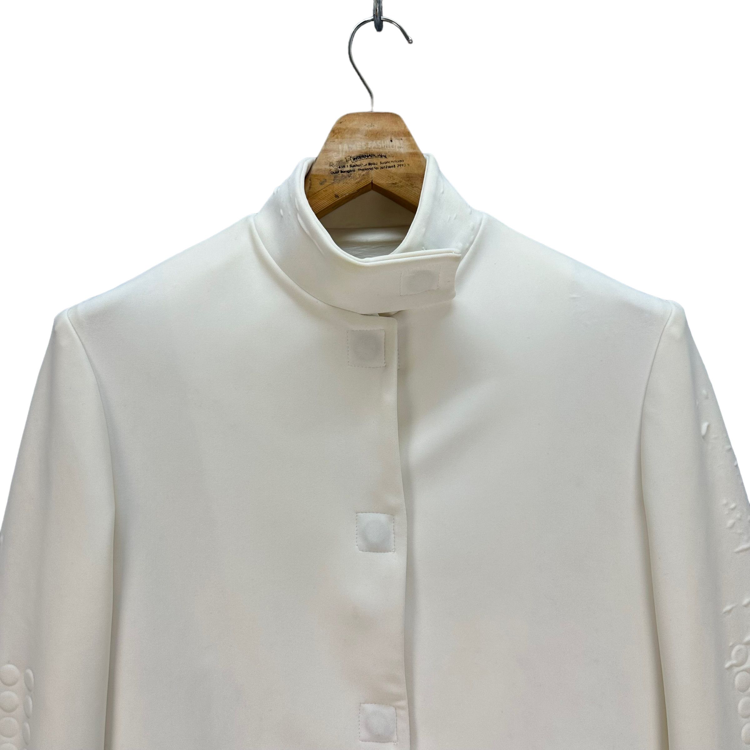 Fendi FENDI JEANS ANTI STRESS MAGNET BUTTON WHITE JACKET #8182-209 Size US S / EU 44-46 / 1 - 2 Thumbnail