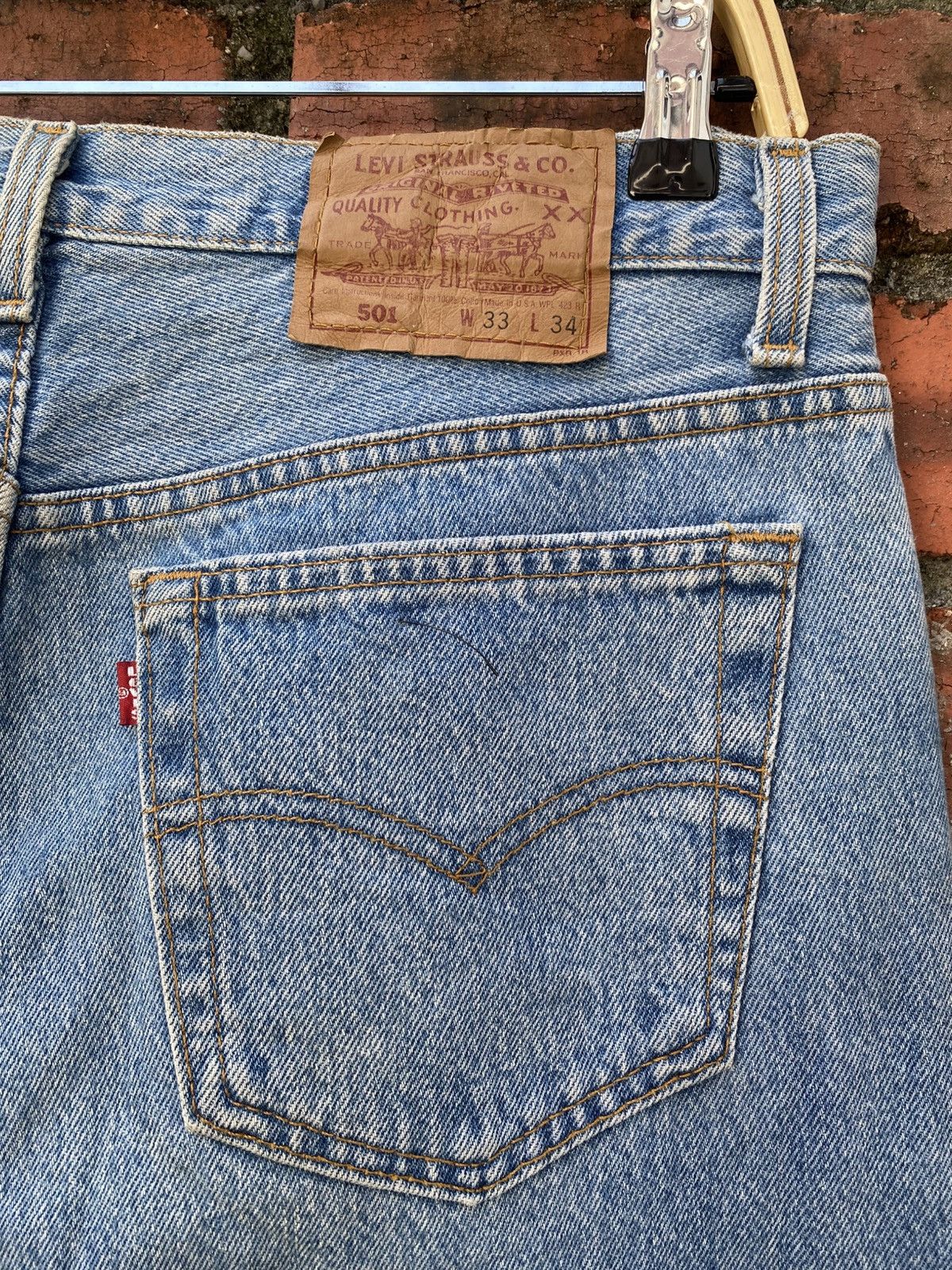 Levi's × Levi's Vintage Clothing × Vintage W33x33 vintage levi's 501 made in USA faded 90s Size US 33 - 3 Thumbnail