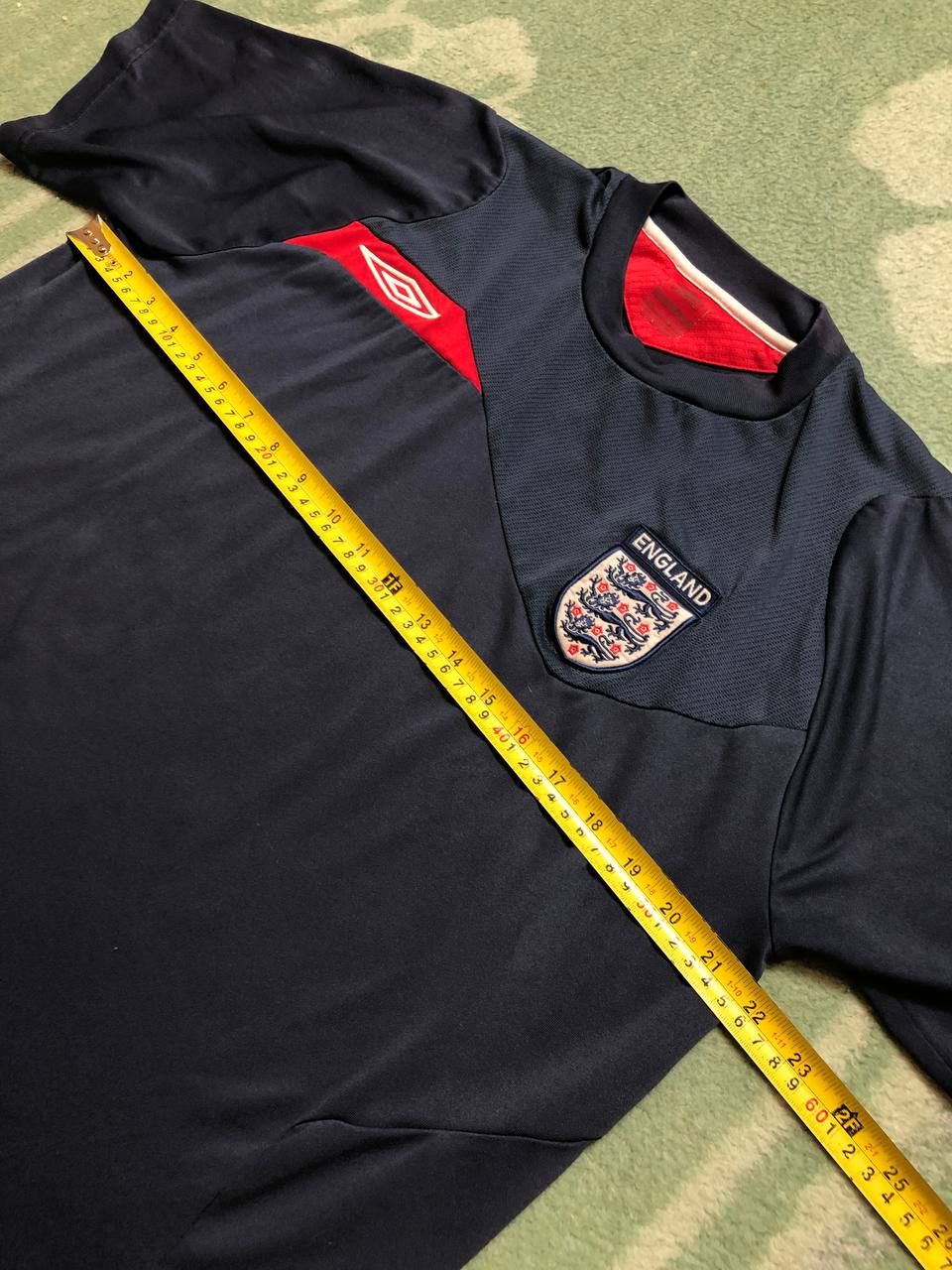 Umbro Jersey Umbro logo Vintage T-Shirt Y2K football England Size US L / EU 52-54 / 3 - 15 Thumbnail