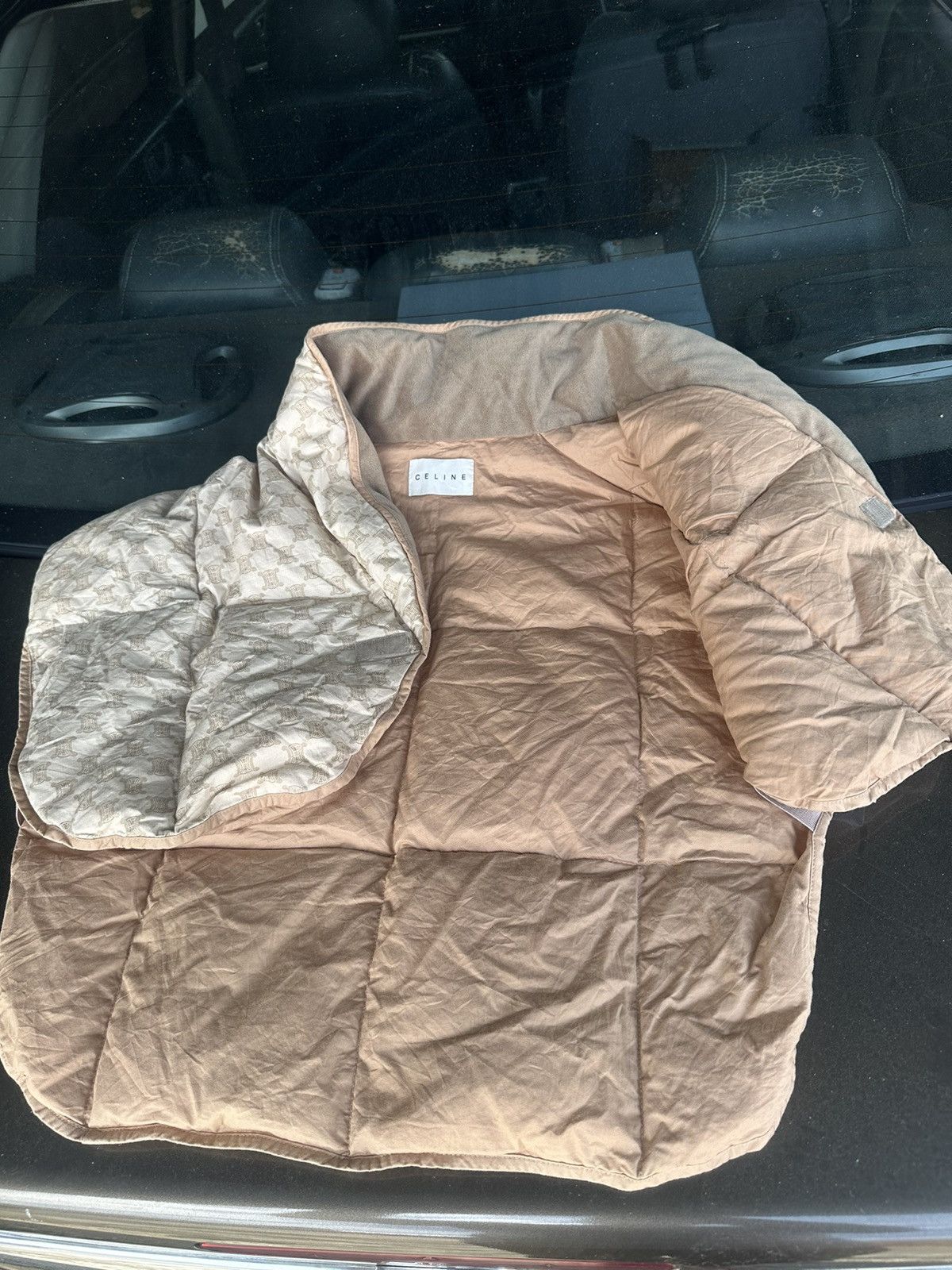 Celine Celine Monogram Cropped Goose Puffer Down Vests Jacket Size US M / EU 48-50 / 2 - 7 Thumbnail