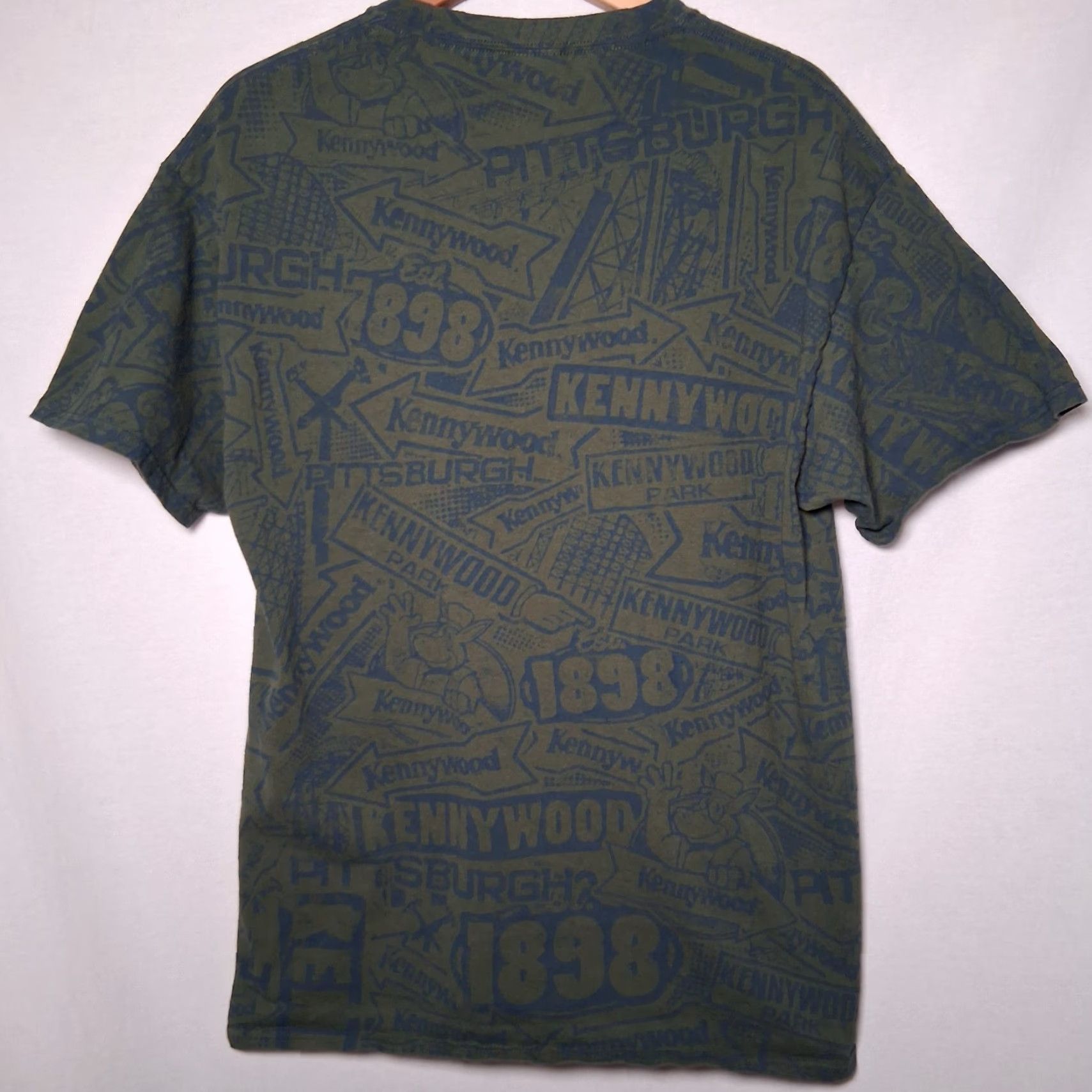 Port & Company Kennywood Shirt Men L All Over Print Army Green Amusement Park Pittsburgh PA Port & Company Regular Crew Neck Short Sleeve Cotton Knit Graphic Print Size US L / EU 52-54 / 3 - 3 Thumbnail