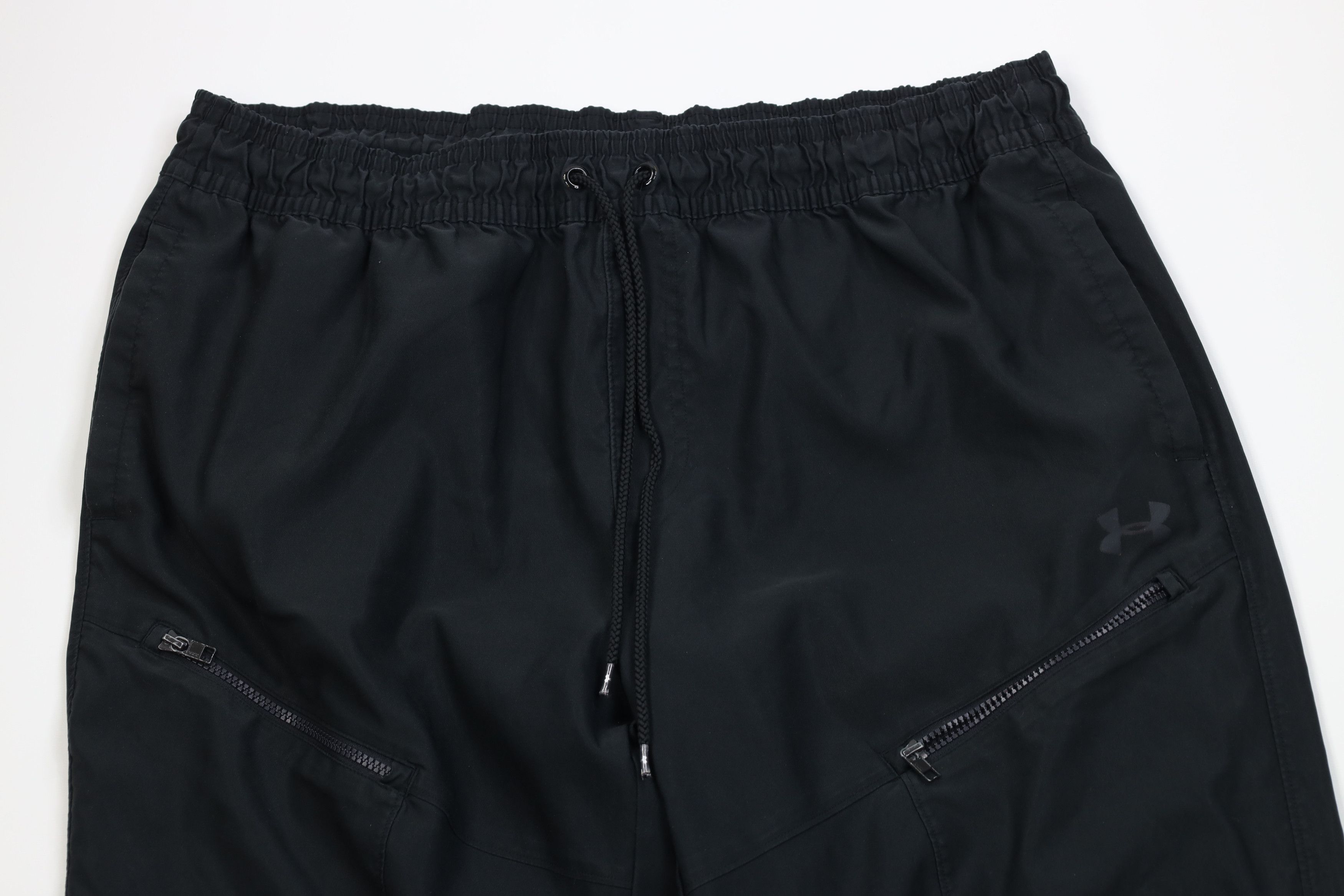Under Armour Under Armour Faded Loose Fit Tapered Leg Cargo Pants Black Size US 40 / EU 56 - 2 Thumbnail