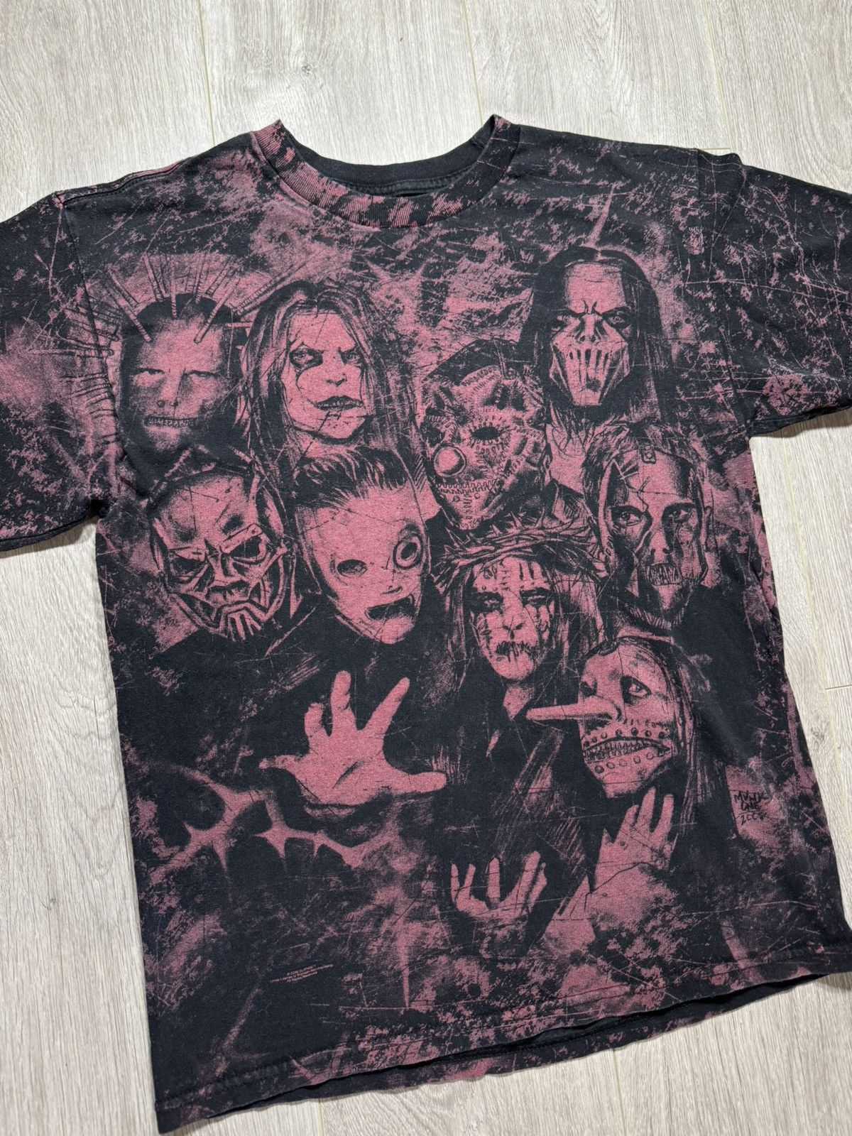 Band Tees Vintage Y2K Slipknot Band T-Shirt Size Small All Over Print Size US S / EU 44-46 / 1 - 3 Thumbnail
