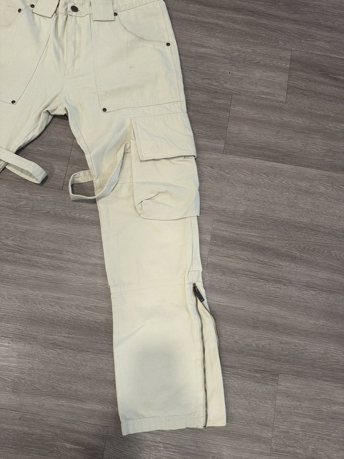Kody Phillips KODYPHILLIPS- MR. POOPY PANTS -BEIGE Size US 32 / EU 48 - 3 Thumbnail