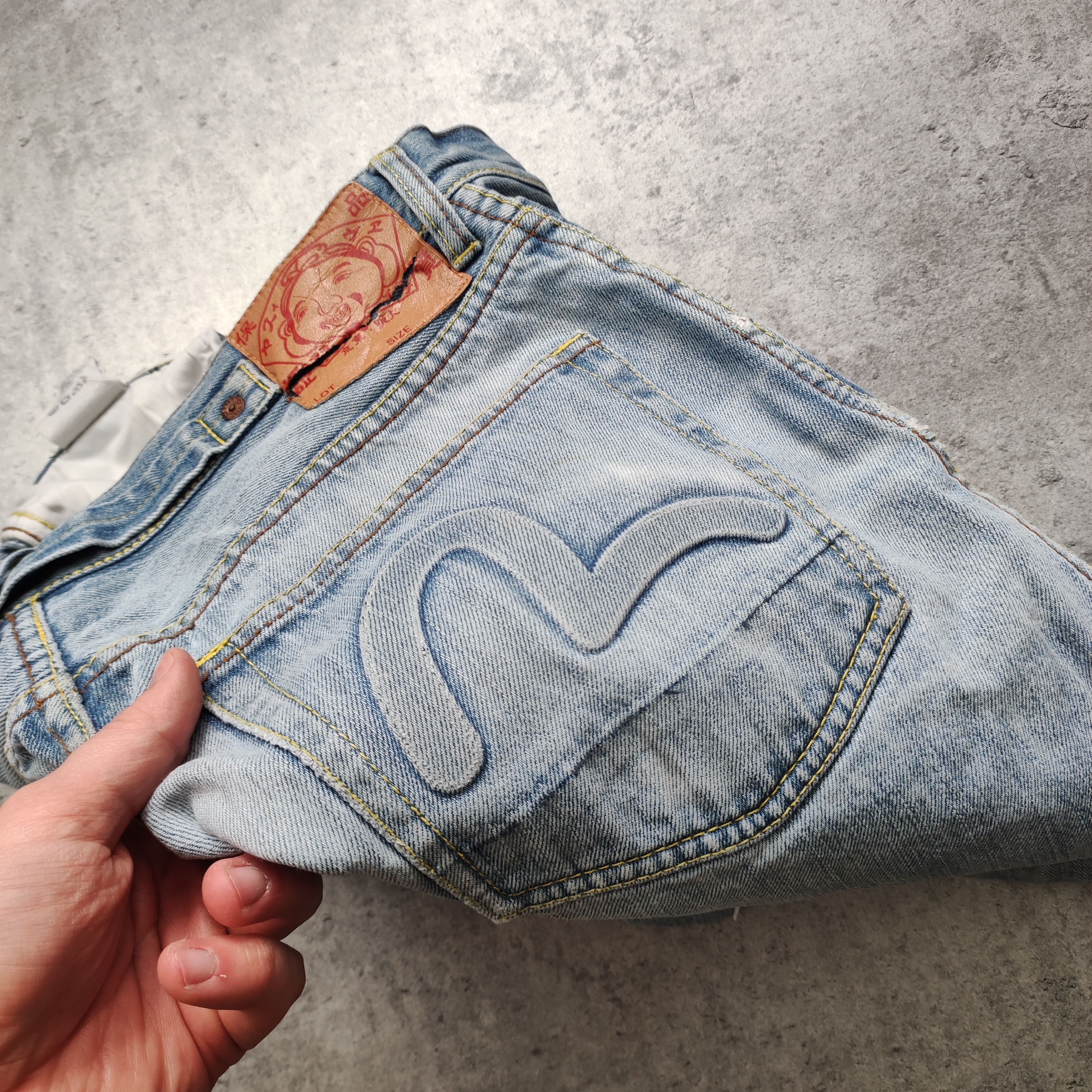Evisu × Japanese Brand Japanese Brand Evisu Japan Classic Double Logo Denim Shorts Size US 34 / EU 50 - 13 Thumbnail