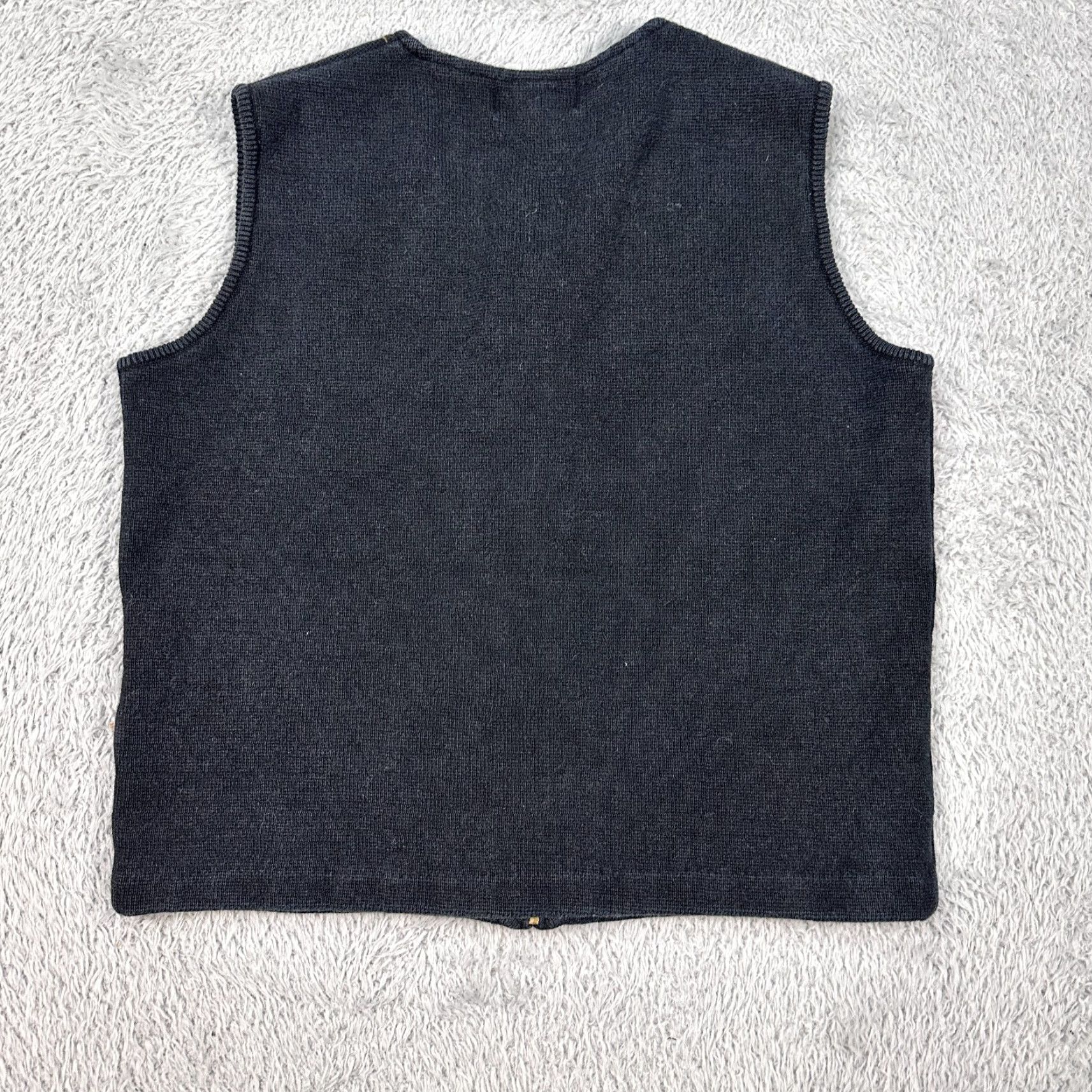 Vintage Woolrich Vest Womens S Black Embroidered Snowflake Snowman Zip Front Winter Pockets X-Mas 1990s (if applicable) Mens/Womens Size S / US 4 / IT 40 - 2 Thumbnail