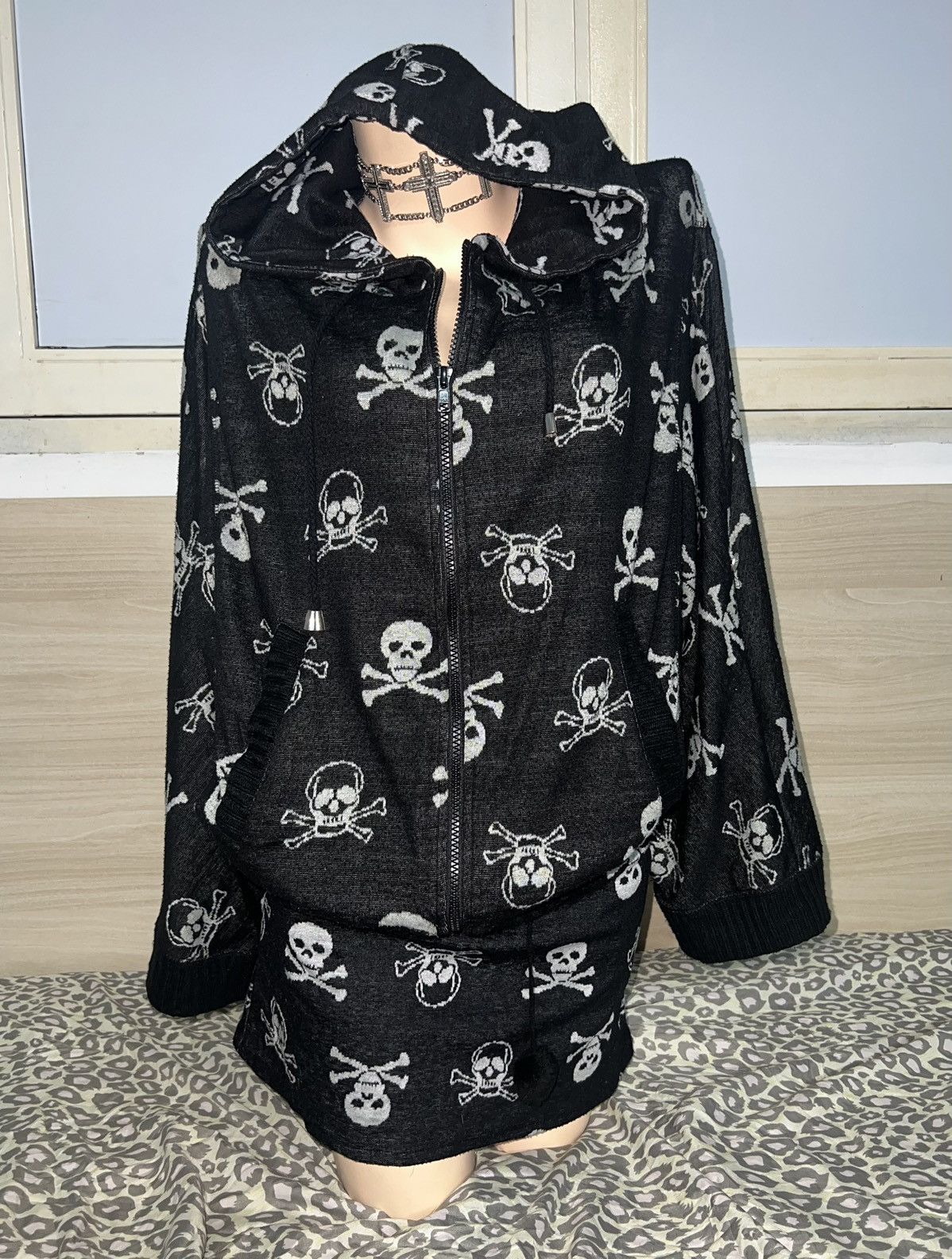 Japanese Brand CRAZY ANGEL skull set hoodie + skirt ☠️ ➕ Size M / US 6-8 / IT 42-44 - 7 Thumbnail