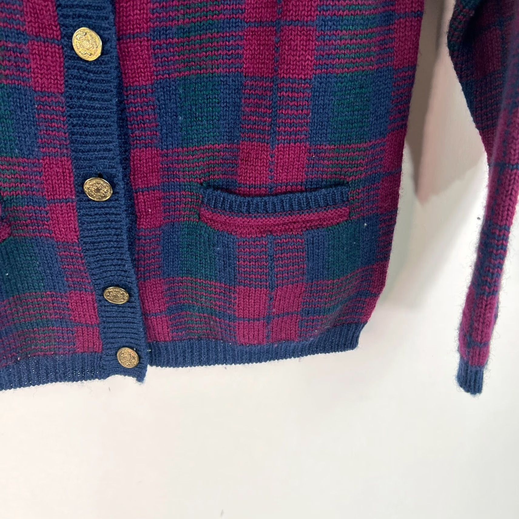 Jos. A. Bank Jos A Banks Cardigan Button Plaid Wool Sweater Womens Size S Blue Maroon Pockets Size S / US 4 / IT 40 - 3 Thumbnail