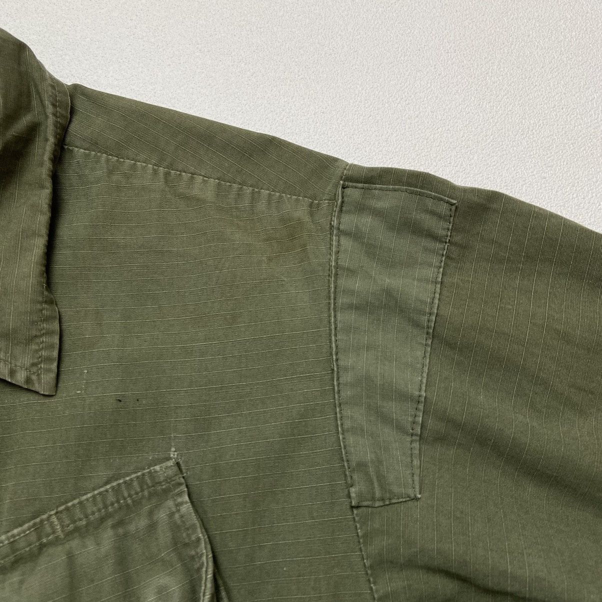 Vintage Vintage 70’s U.S ARMY OG 107 Jungle Jacket Size US L / EU 52-54 / 3 - 7 Thumbnail
