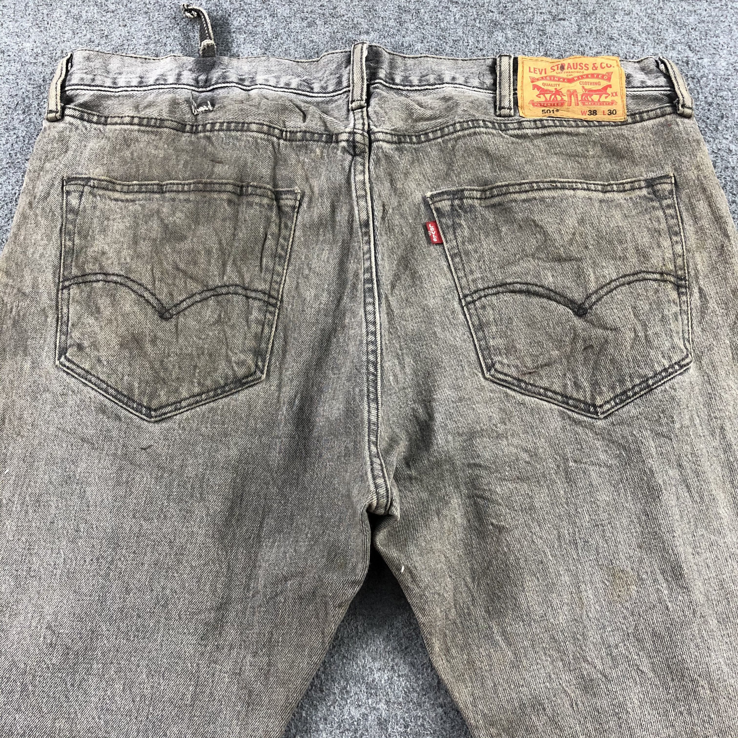 Levi's Vintage Levis 501 Jeans-J2267 Size US 39 - 4 Thumbnail