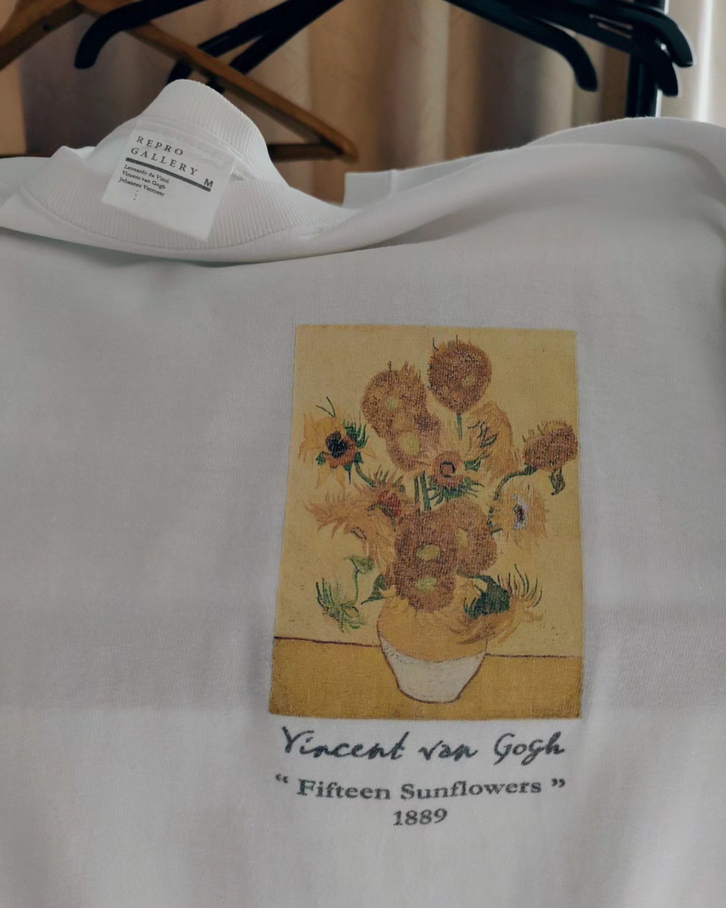 Designer Vincent Van Gogh 🌻 "Fifteen Sunflowers" 1889 Size US M / EU 48-50 / 2 - 2 Thumbnail