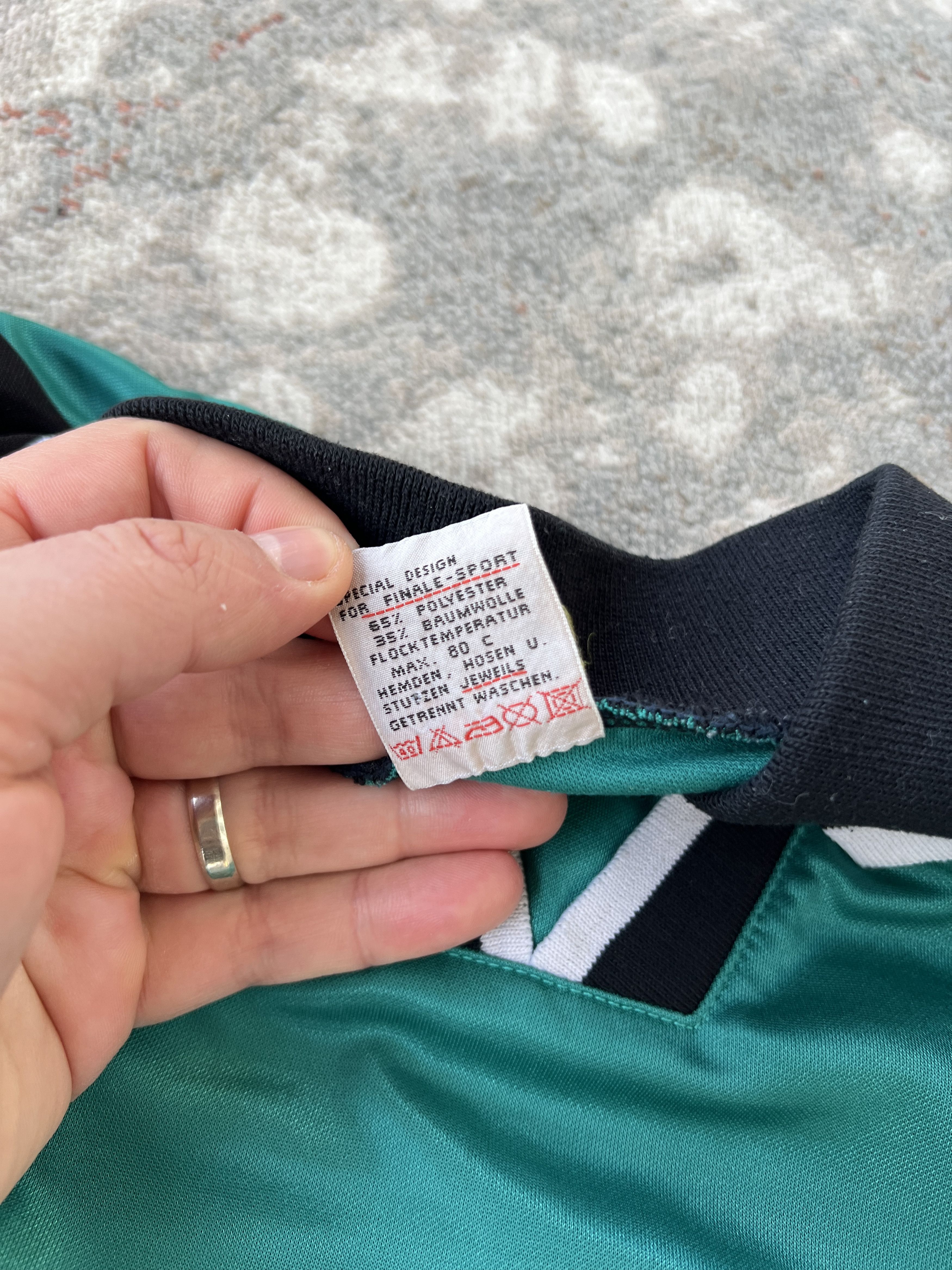 Vintage Finale Sport SG Holzwickede 14 Vintage Football Jersey Size US XL / EU 56 / 4 - 4 Thumbnail