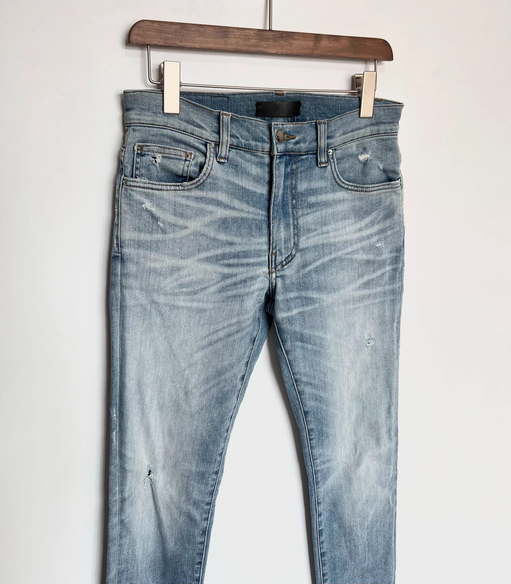 Amiri Amiri Washed Distressed Jeans - Size 30 Size US 30 / EU 46 - 2 Thumbnail