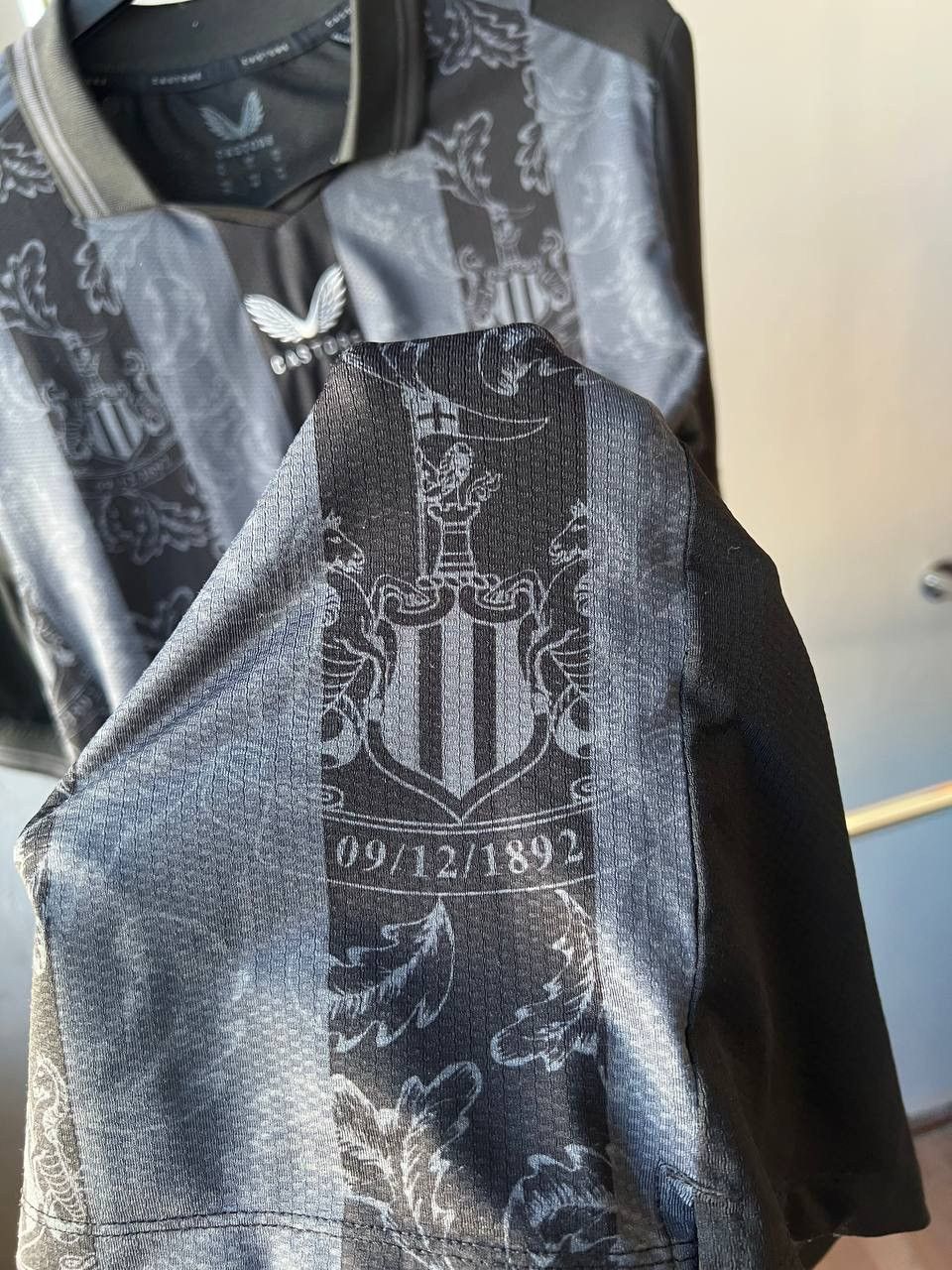 Castore 2022/23 NEWCASTLE UNITED SPECIAL LIMITED EDITION JERSEY XL Size US XL / EU 56 / 4 - 8 Thumbnail