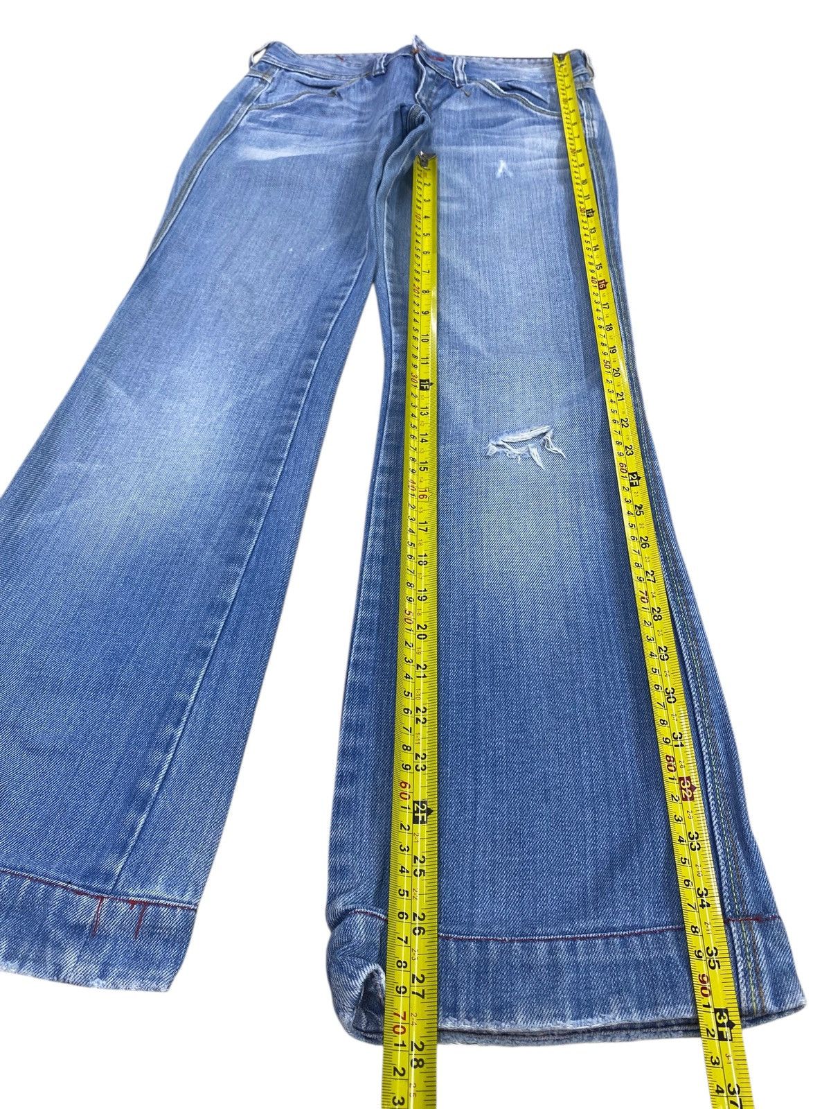 Diesel Diesel Faded Blue Wash Whiskers Style Loose Jeans Size US 28 / EU 44 - 7 Thumbnail