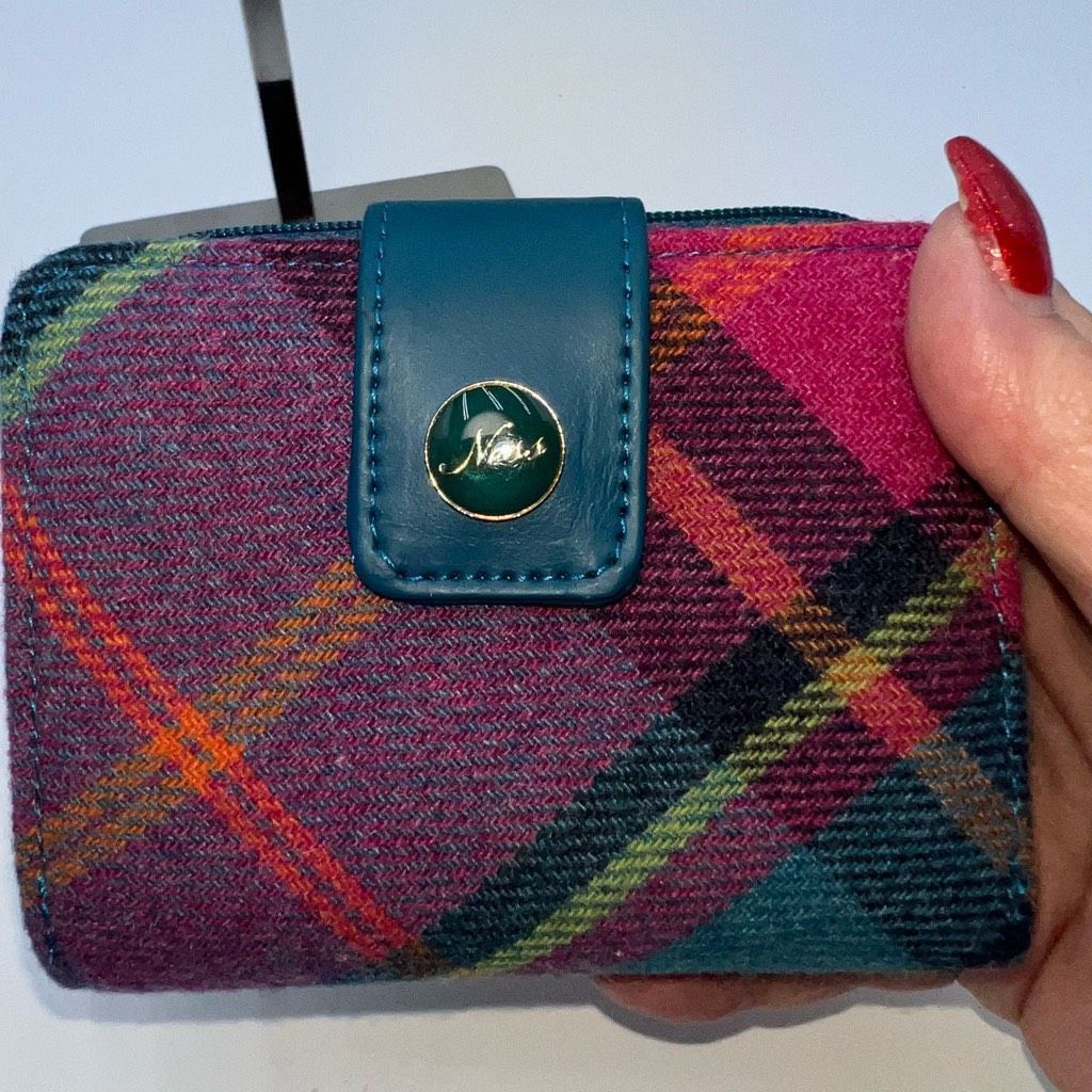 Other Ness Wool and Leather Tartan Made in Scotland Wallet **SEE PICS AND DESCRIPTIONS Size ONE SIZE - 2 Thumbnail