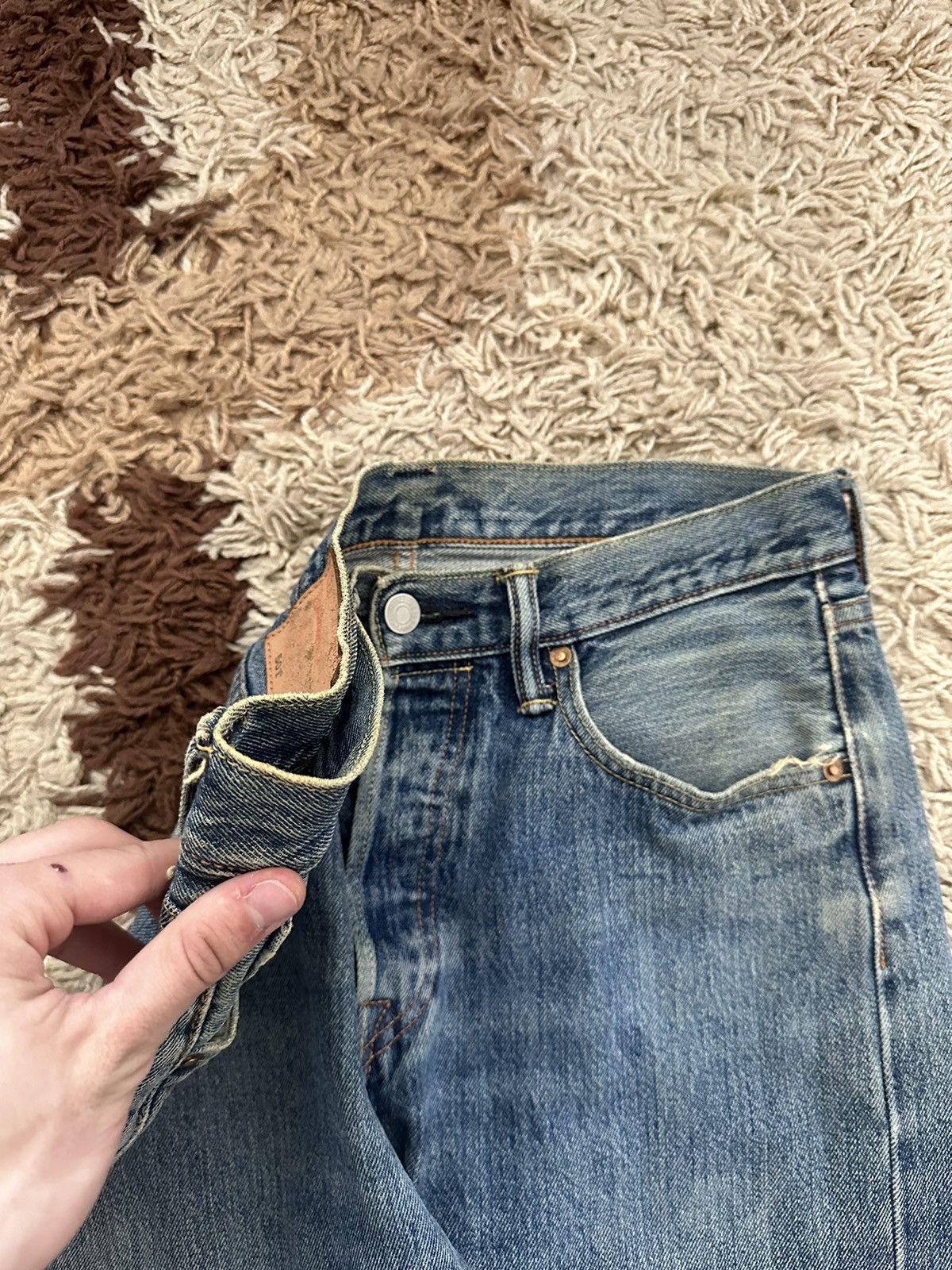 🔥VINTAGE FADED Y2K DISTRESSED LEVIS 501 JEANS🔥