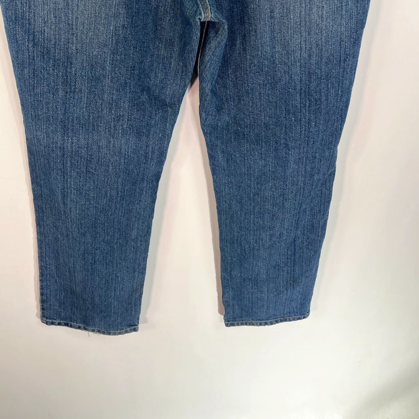 Carhartt Carhartt Mens Relaxed Fit Jeans Pants Size38 Blue Med Wash 38X30 5-Pocket Design Denim Straight USA 90s Mens Jeans Size US 38 / EU 54 - 7 Thumbnail