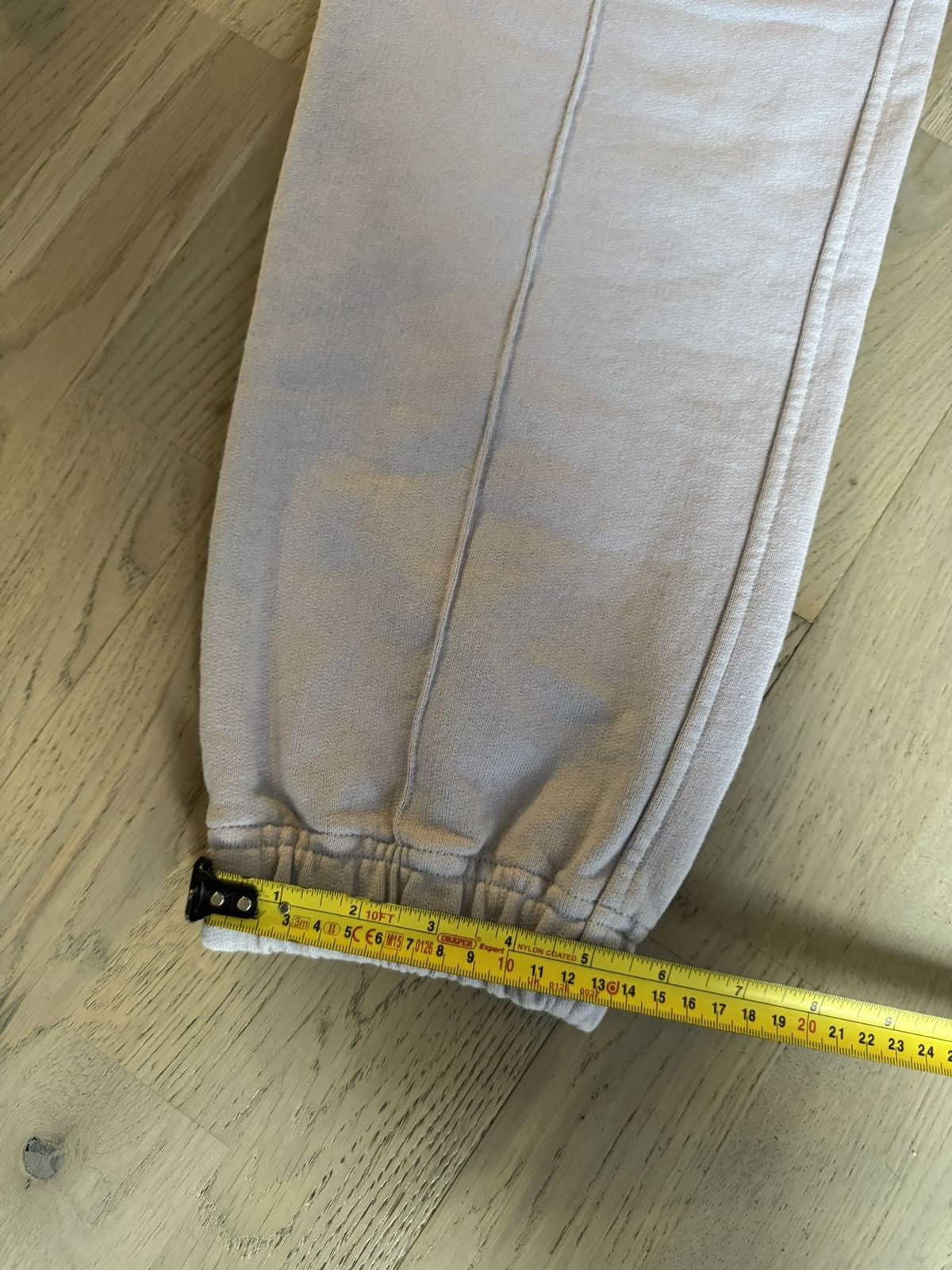 Dior DIOR joggers SEE REAL MEASUREMENTS BY TAPE IN PHOTOS DESCRIP Size US 31 - 8 Thumbnail