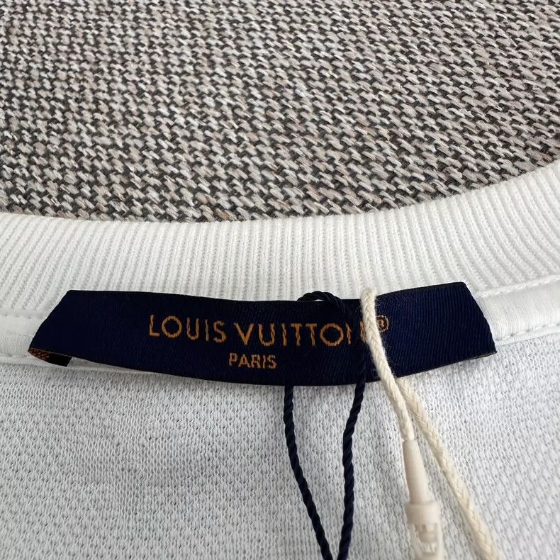 Louis Vuitton louis vuitton Dark pattern presbyopia 3D pocket short slee Size US M / EU 48-50 / 2 - 2 Thumbnail