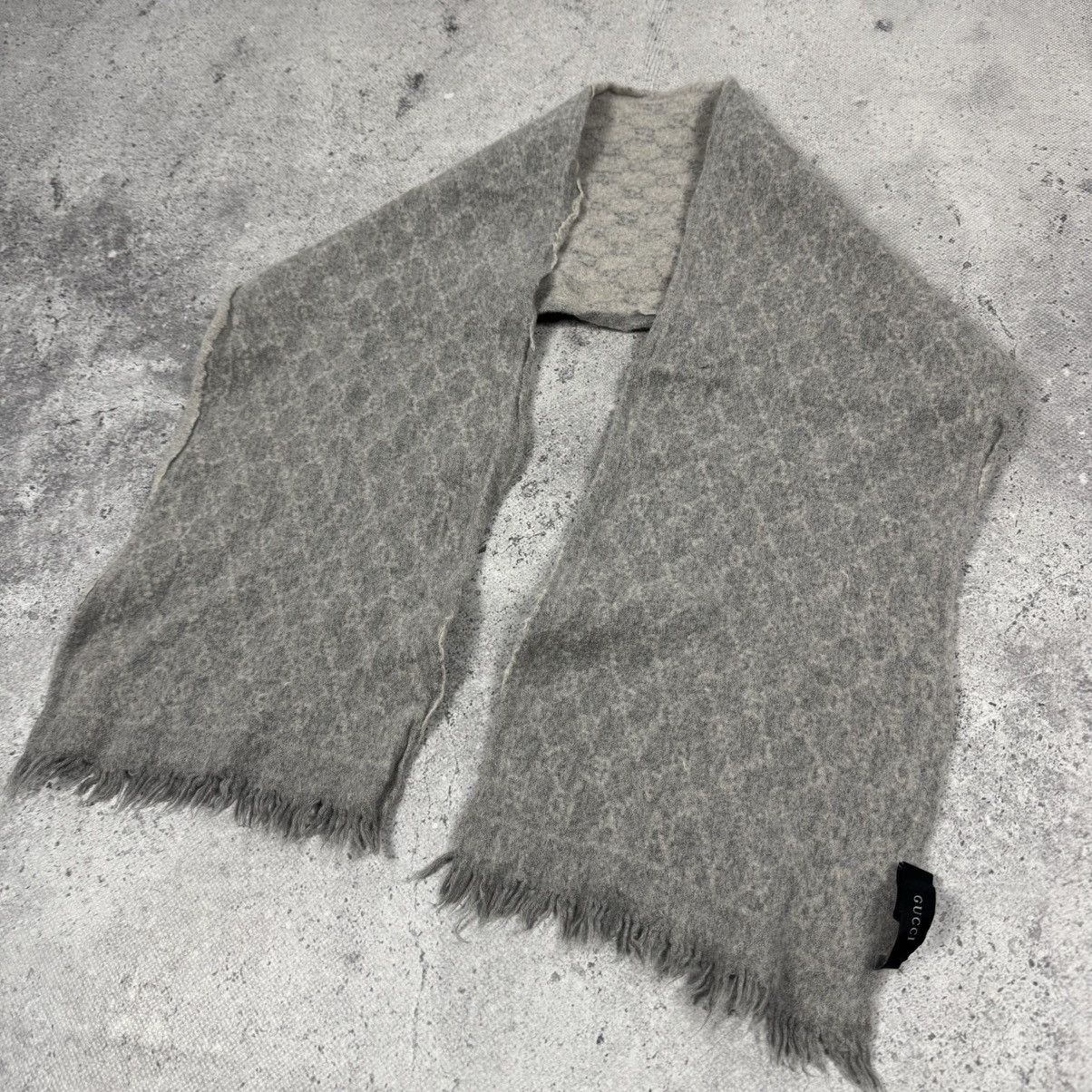 Gucci Gucci GG Pattern Monogram Logo Scarf Unisex Size ONE SIZE - 3 Thumbnail