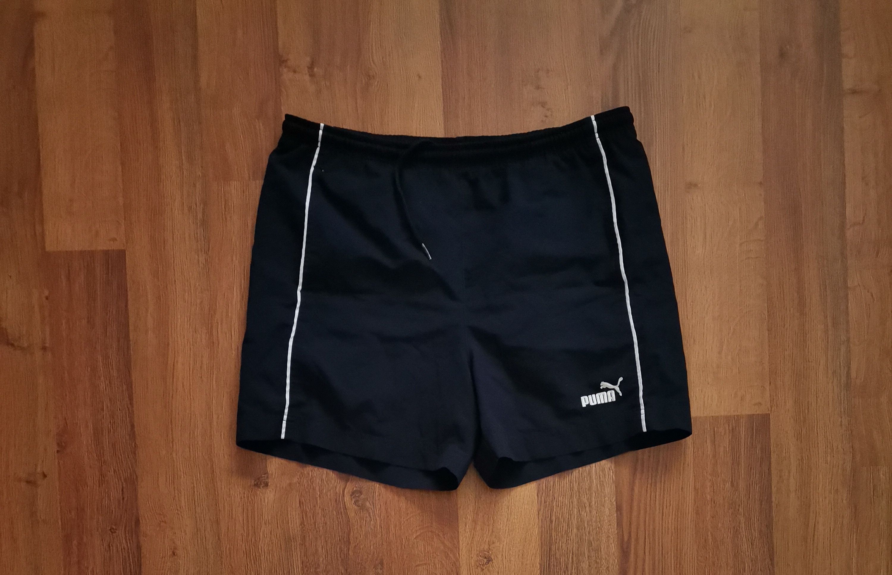 Puma Vintage Puma Shorts Size US 30 / EU 46 - 1 Thumbnail