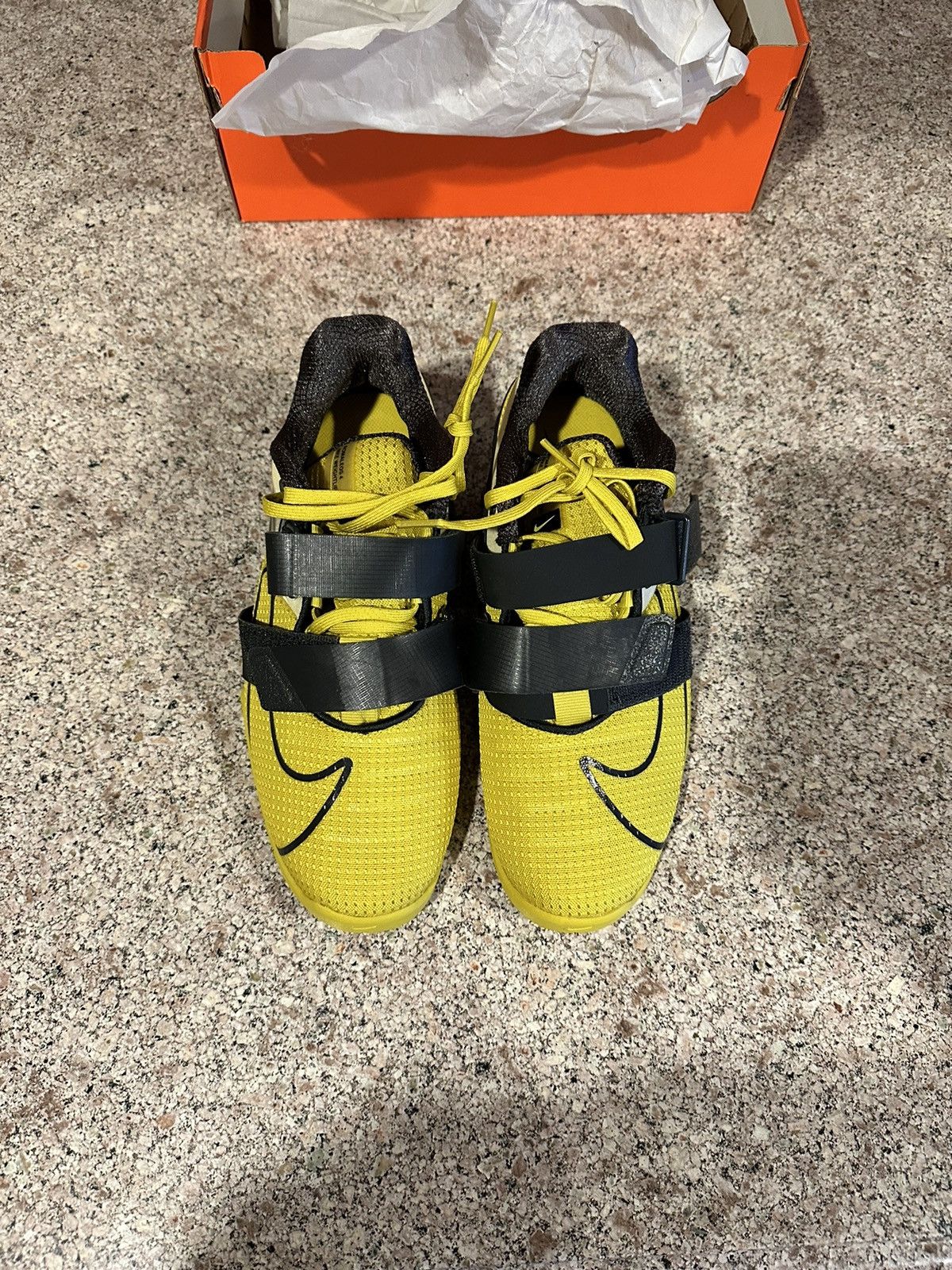 NIKE ROMALEOS 4