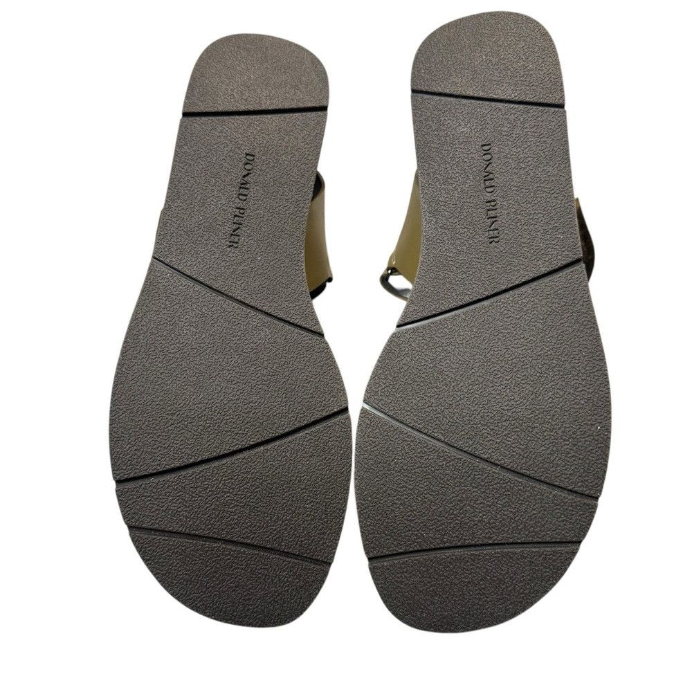Donald Pliner NWT New Donald Pliner Kinsley Sandal In Biscotti Size 10M Size US 10 / IT 40 - 6 Thumbnail