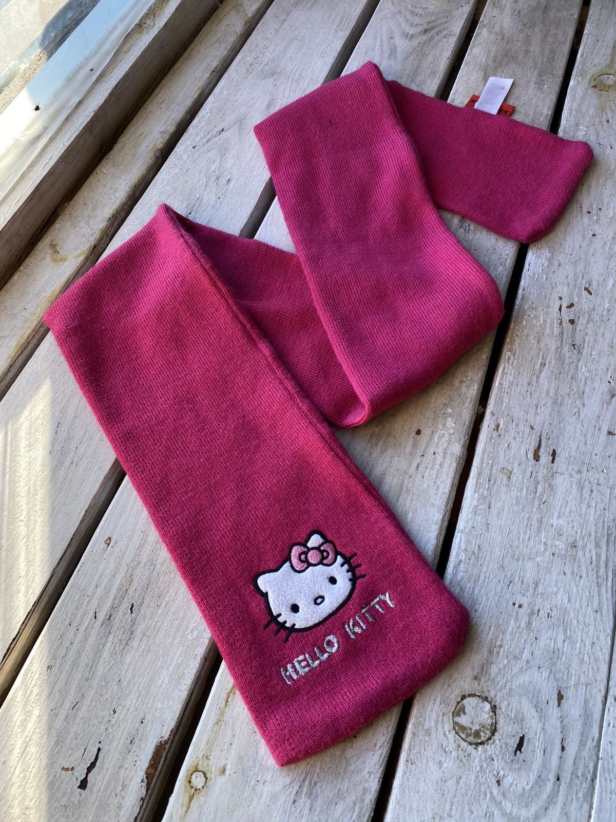 Anime × Cartoon Network × Japanese Brand Anima Y2K H&M hello kitty scarf rare pink logo Size ONE SIZE - 1 Thumbnail