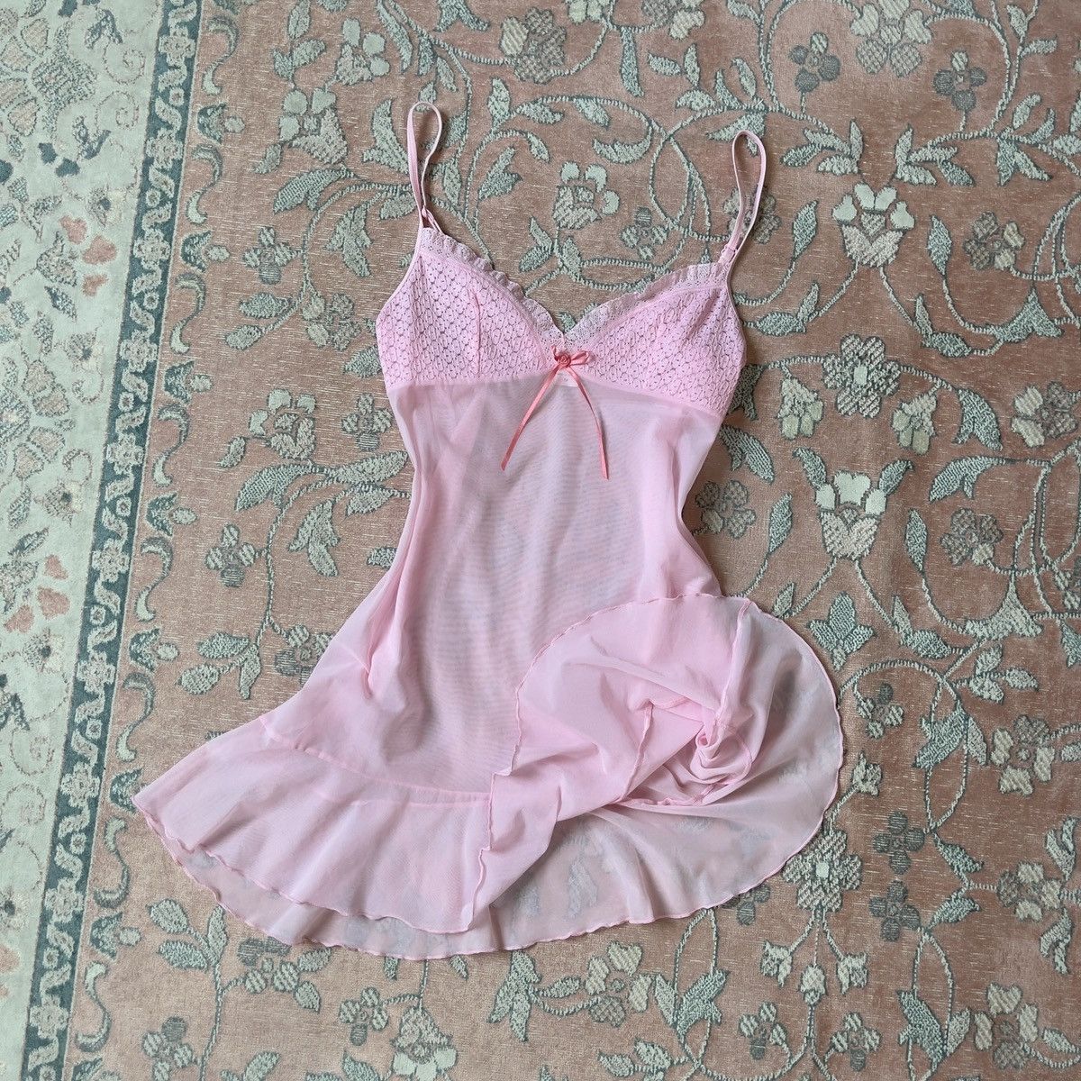 Victoria's Secret Vintage Pink Mesh Sheer Mini Slip Dress (S-M) Size M / US 6-8 / IT 42-44 - 9 Thumbnail